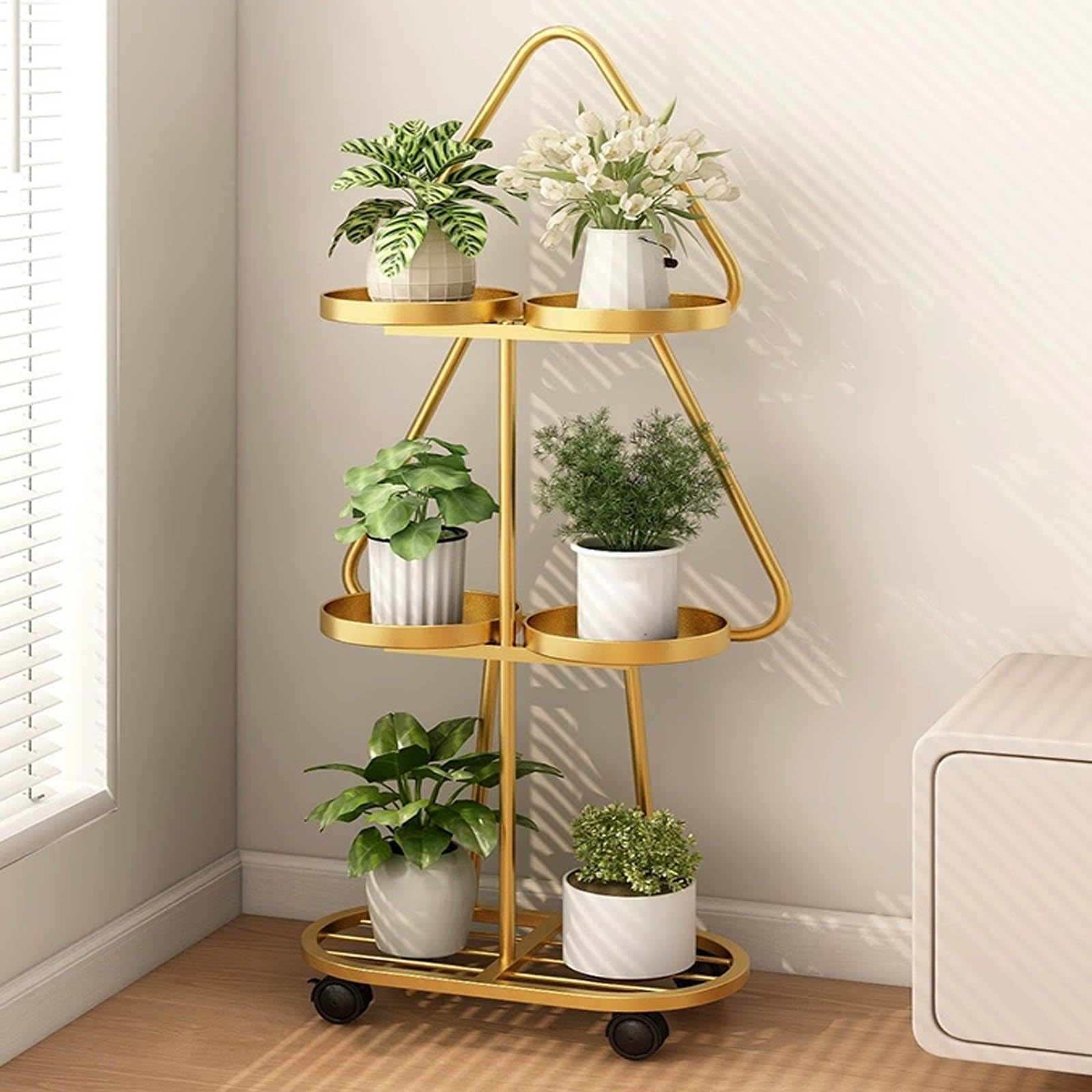 Supports de plantes intérieur en métal pour un salon verdoyant