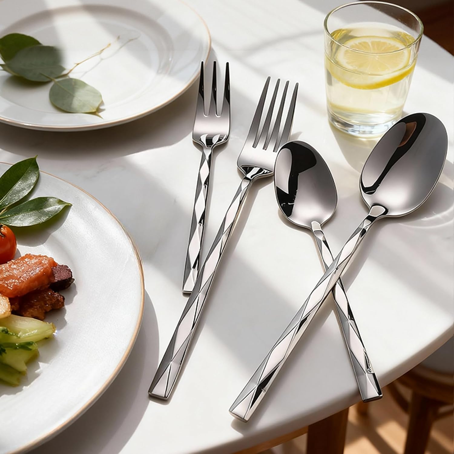 12-Piece Silverware Forks Set, Metal Forks Diamond Cut Design, Stainless Steel Forks Set of 12 Dishwasher Safe Flatware, Modern & Elegant for Everyday & Formal Dining