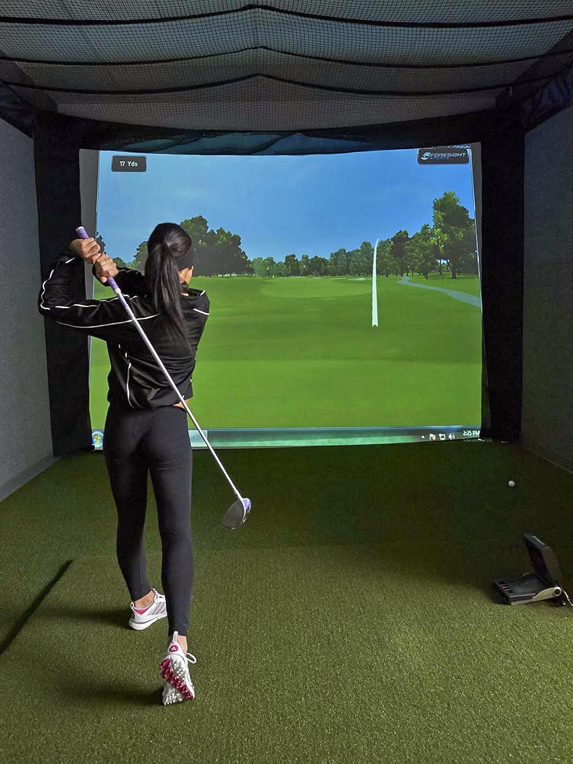 The Original Country Club Elite by Real Feel Golf Mats 4’X6’ Golf Hitting Mat | Heavy Duty Commercial Practice Mat | Accepts A Real Tee | Swing Down and Through | Indoor/Outdoor