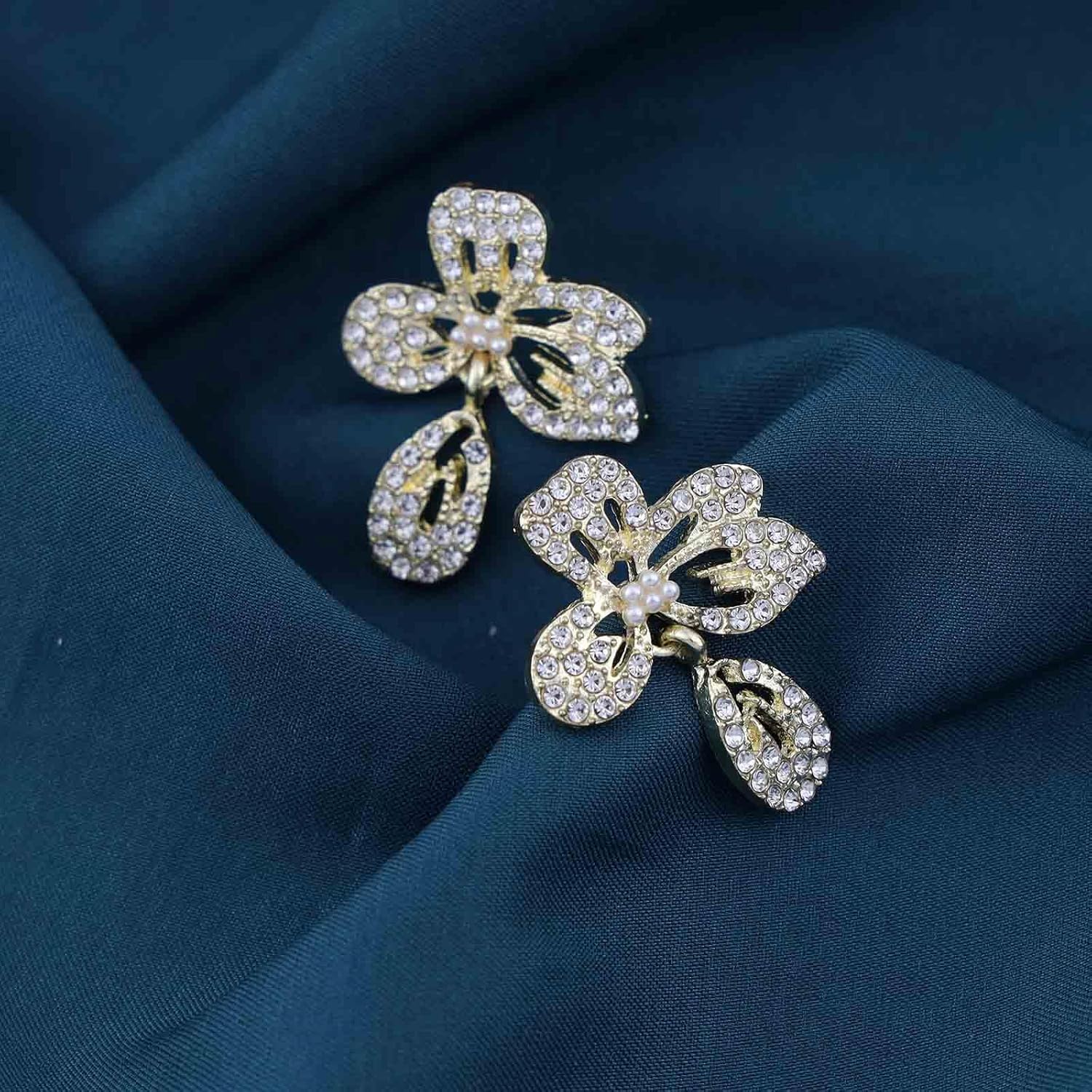 Vintage Crystal Flower Earrings Rhinestone Flower Stud Earrings Gold Cz Flower Earrings Sparkly Crystal Earrings Jewelry for Women - Image 6