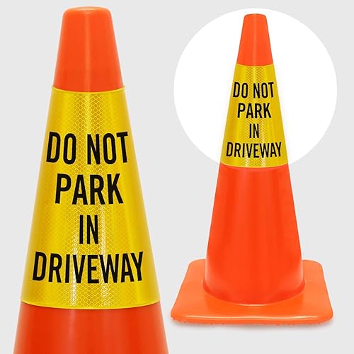 SmartSign Funda reflectante brillante con mensaje "Do Not Park In Driveway", cono no incluido
