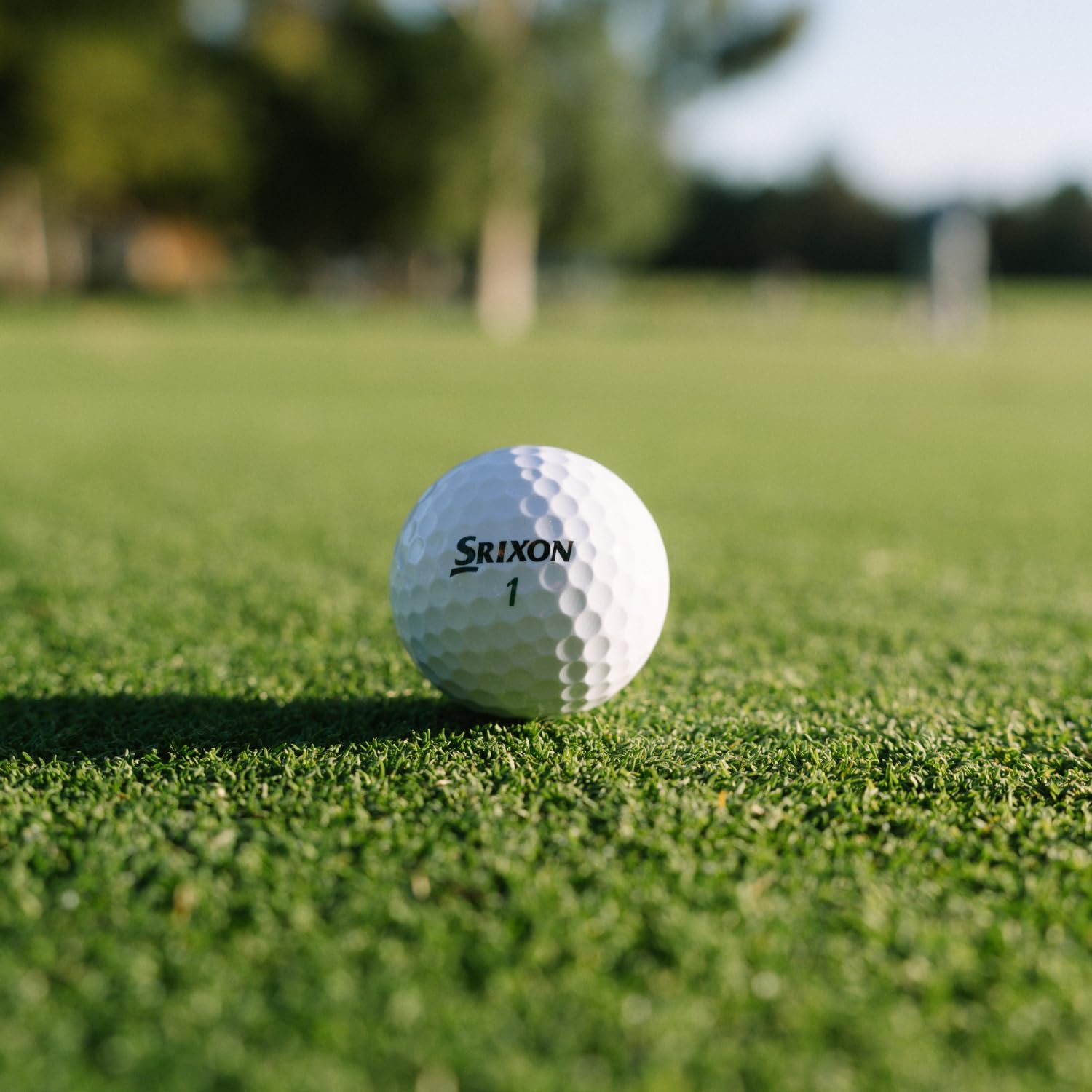 Srixon Soft Feel_14 Ultraweiche und langlebige Golfbälle| Stabile Flugbahn und kontrollierter Spin| Premium-Gefühl und Kontrolle um den Grün| Gelb/Weiß