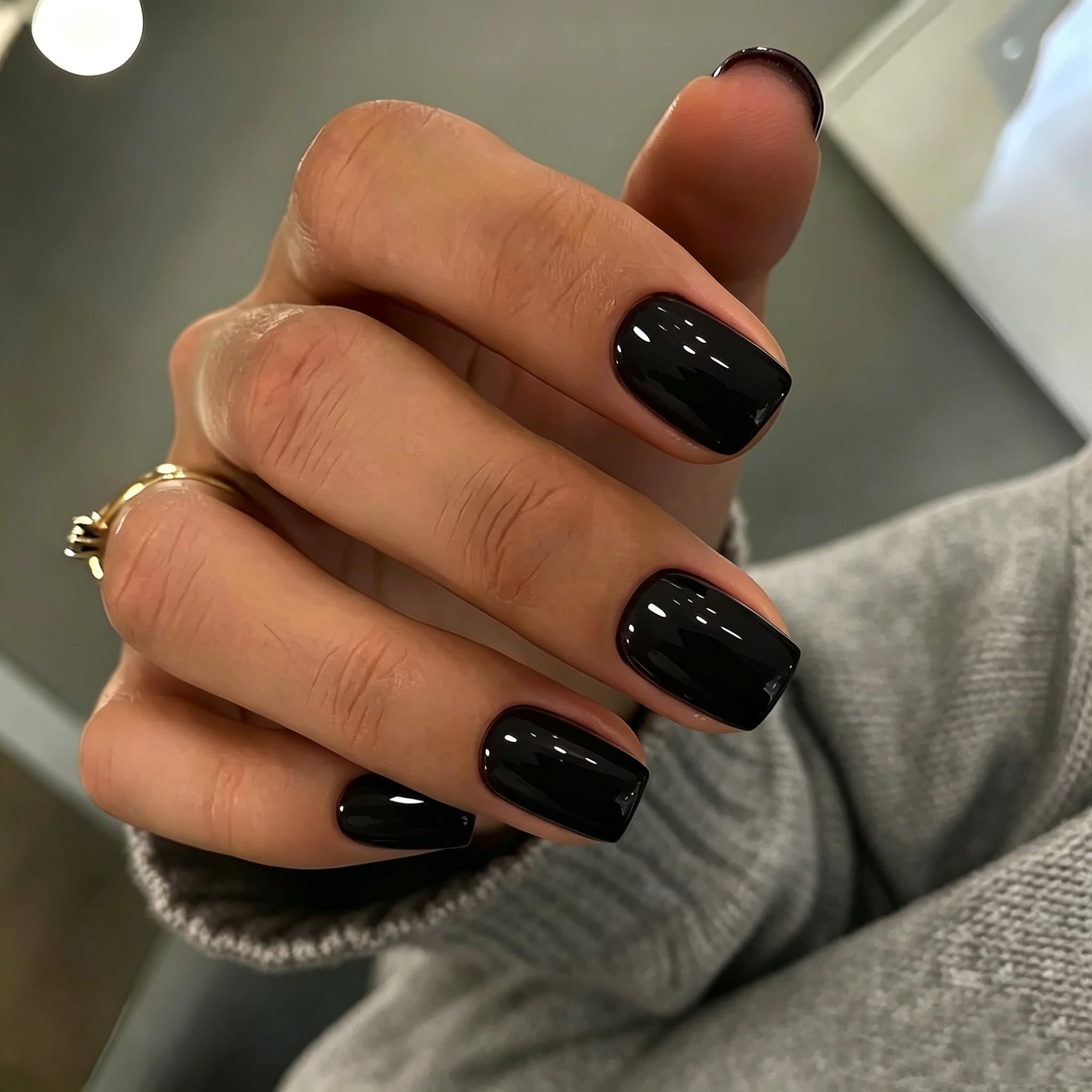 Amazon.com: KXAMELIE Black Press on Nails Short Square, Natural