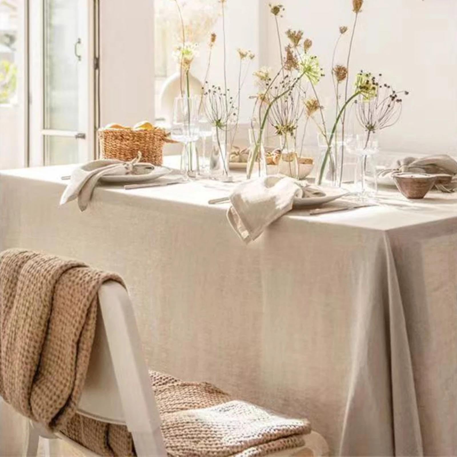 Nappe de maison plissée douce beige pour repas de mariage et fêtes