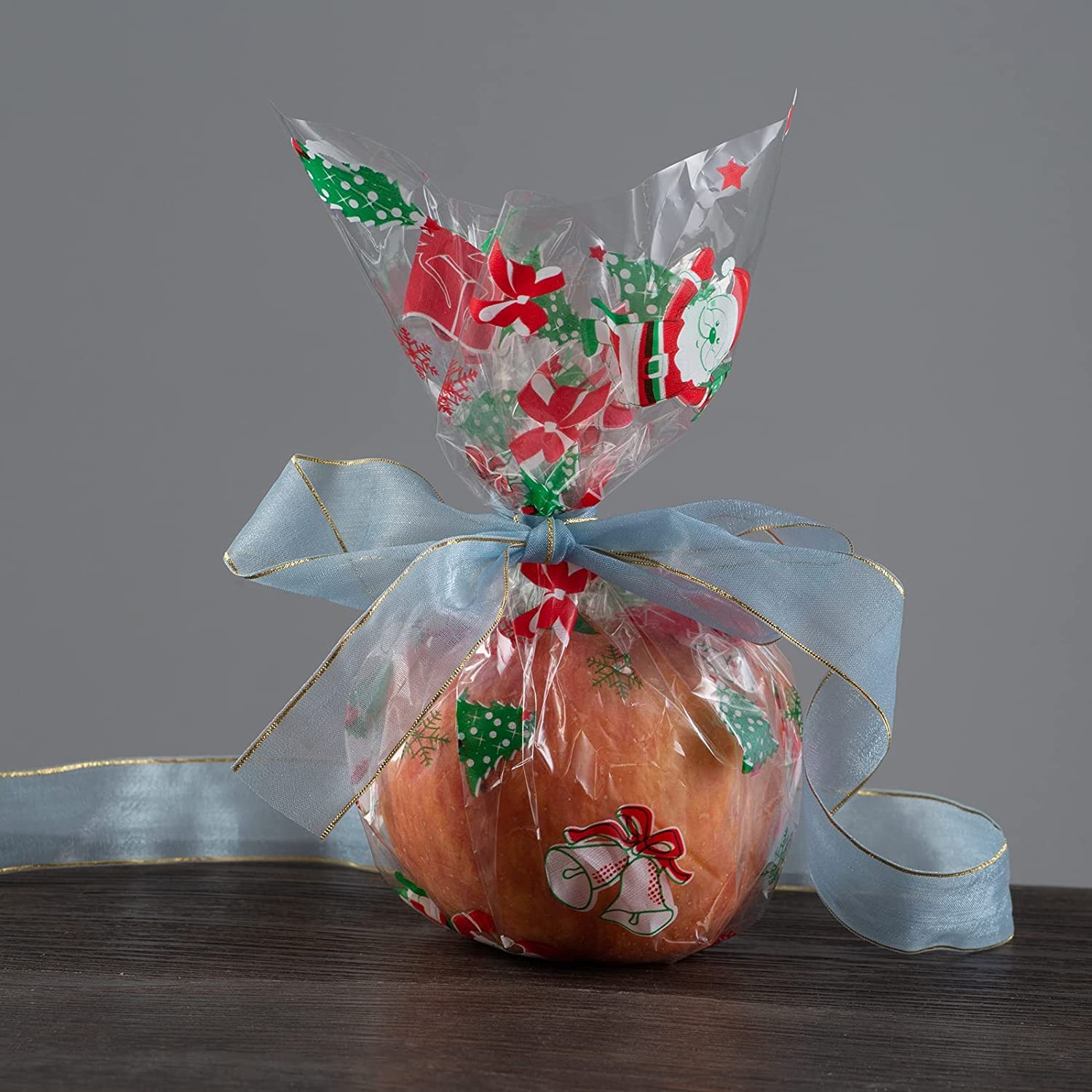 Cellofaan, transparante folie voor het inpakken van cadeaus - - inpakpapier en luxe cadeau verpakkingen