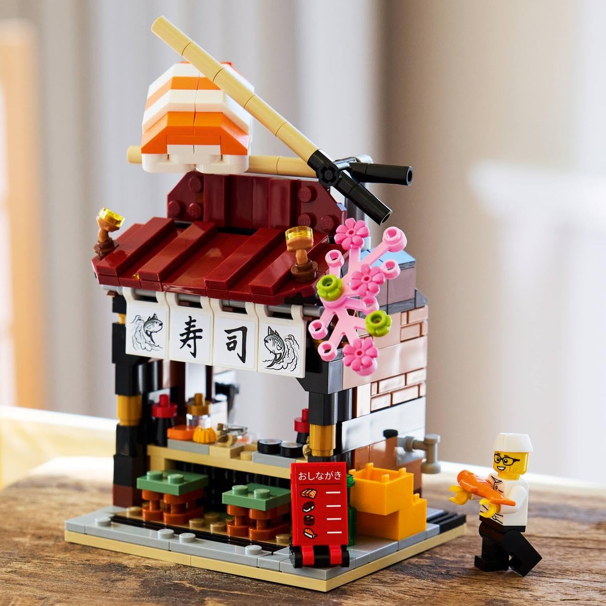 Amazon.com: LEGO Restaurants of the World: Japan – 289-Piece