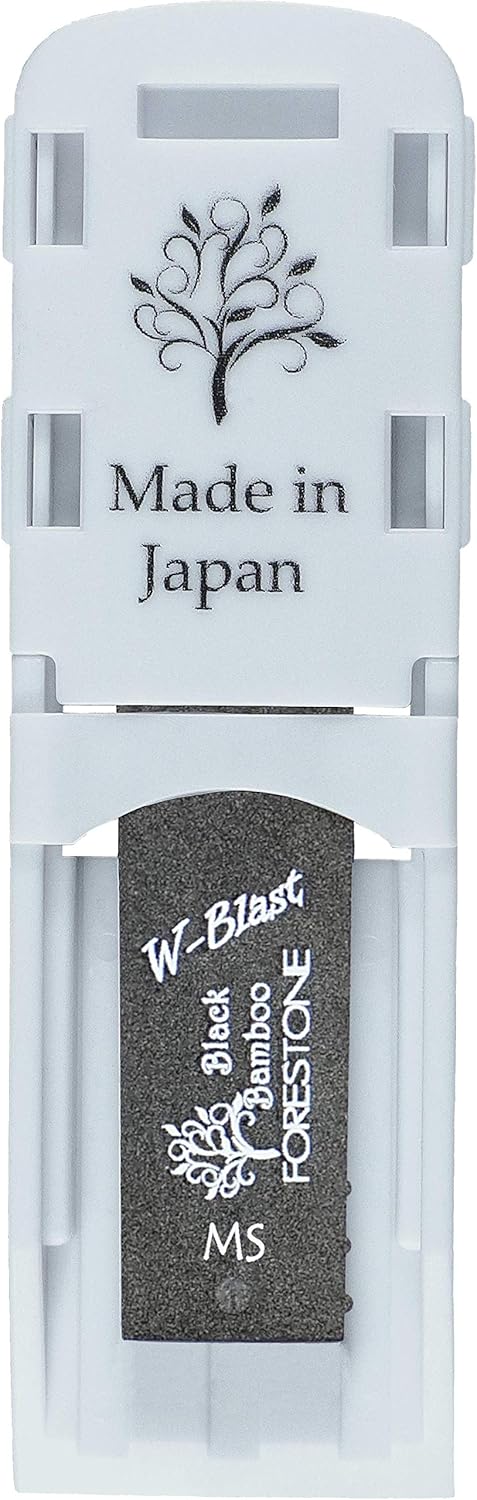 Forestone Black Bamboo W-Blast Synthetic Clarinet Saxophone Reed with Bamboo Fiber and Carbon Blend, French Filed Cut with Dark, Classical Sound Profile - Long-Lasting - Made in Japan