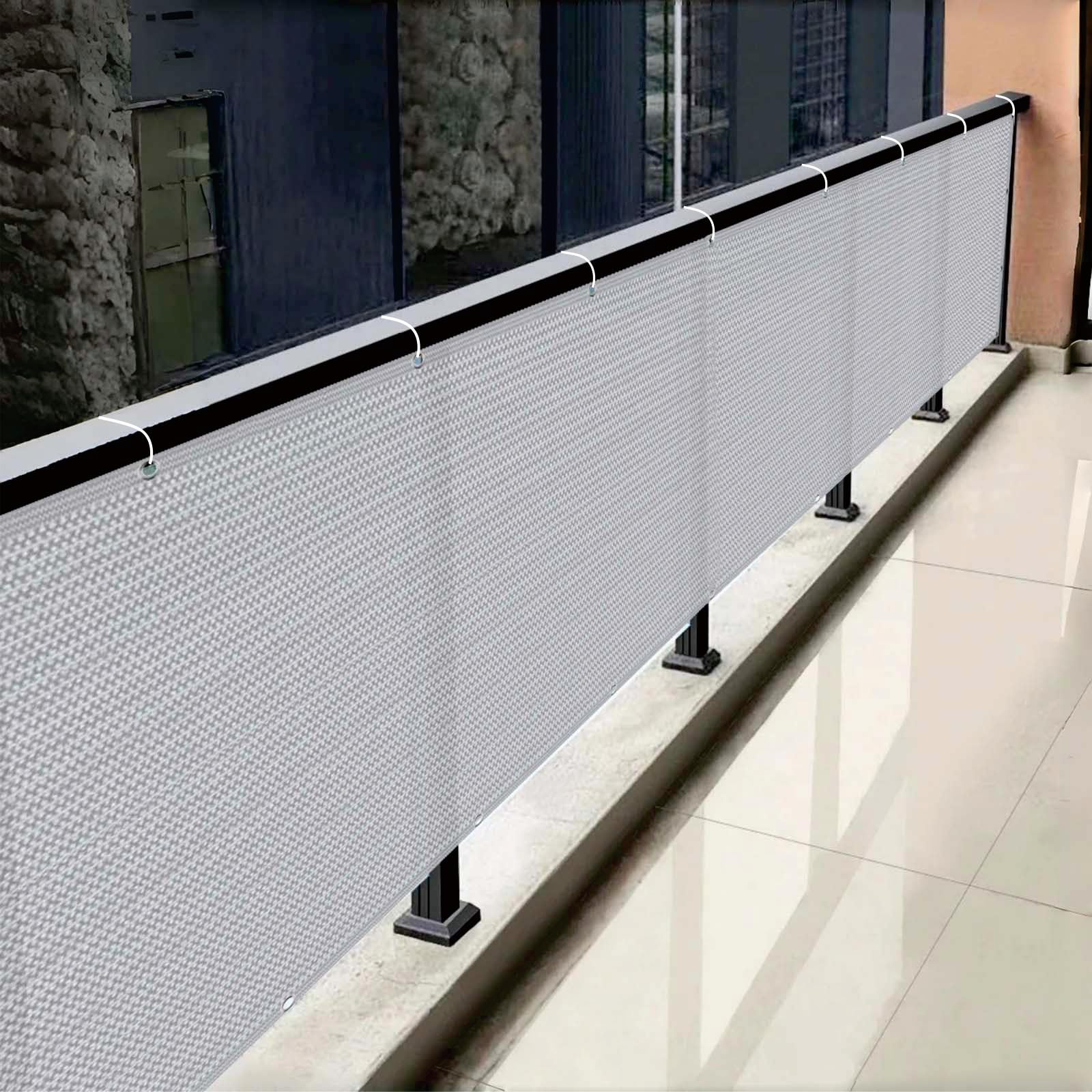 Brise Vue pour Balcon 90 x 455 cm Hdpe, Protection Solaire, Respirabilité, Vent, 95% Anti-UV Occultant pour Terrasse avec Œillets et Serre-Câbles pour Jardin Balcon, Gris Clair
