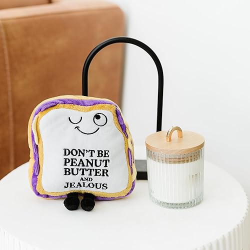 Miniatura 3 de Punchkins - Peluche de sándwich con texto en inglés "Don't Be Peanut Butter and Jealous Sandwich" - Divertido regalo de broma de elefante blanco