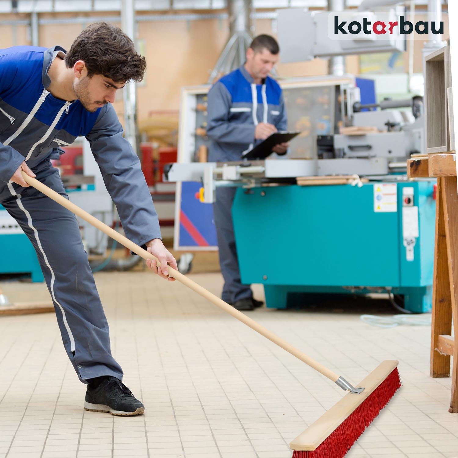 KOTARBAU® Escoba - 85 cm - Natural - Cepillo Barrendero - Jardín de Escoba Exterior - Escobon de Barrer - con Mango - Cepillo Industrial - Madera PVC