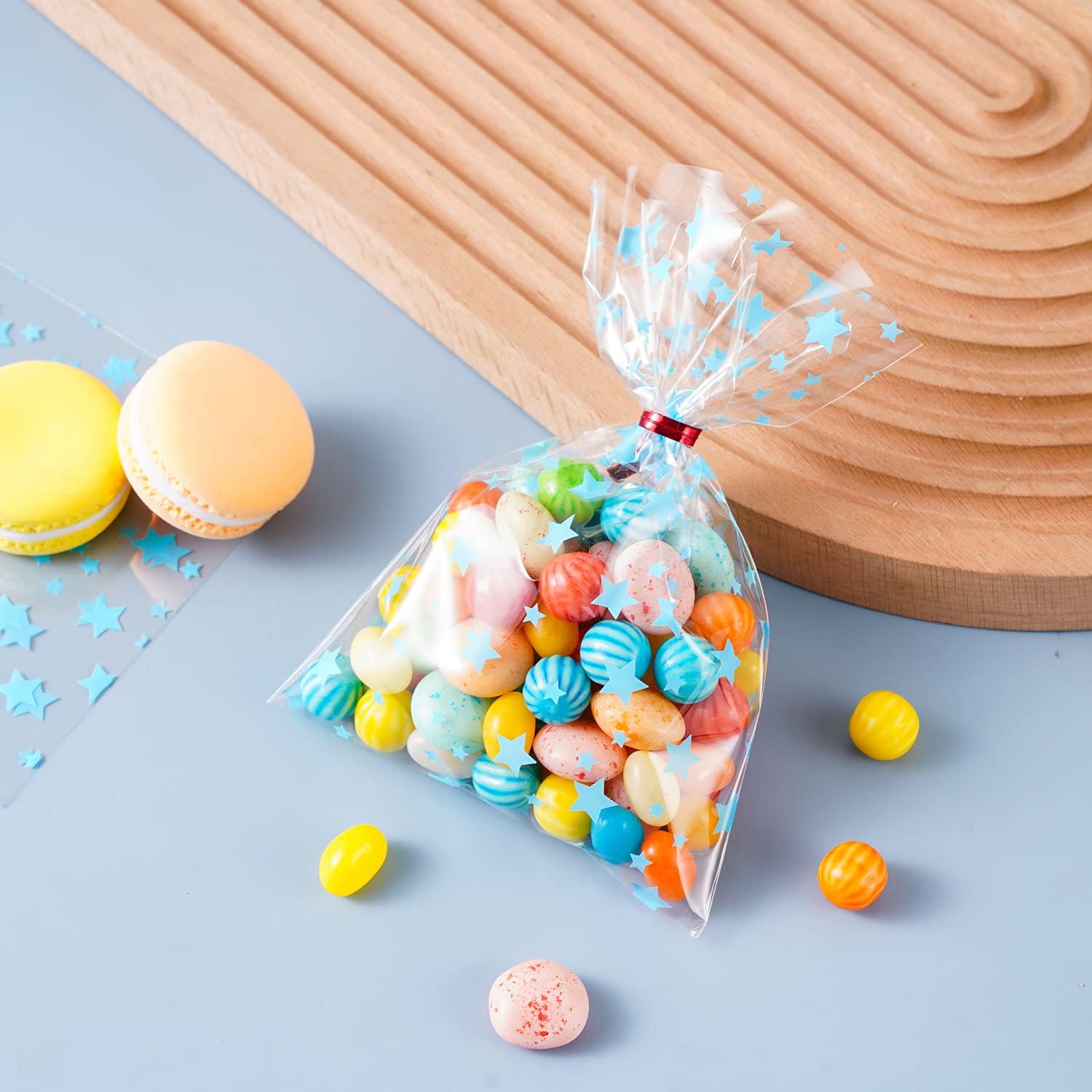 100 Pcs Star Printed 4X 6 Gift Wrap Cello Cellophane Treat