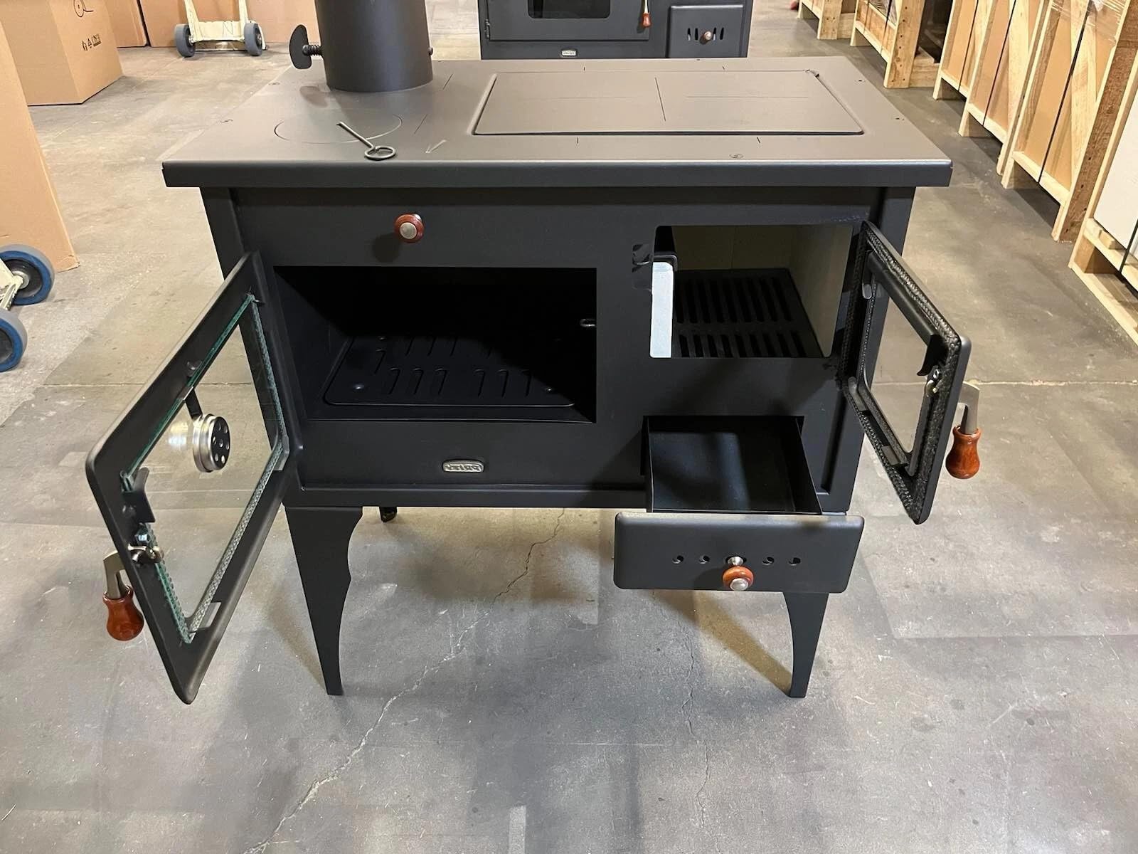 Prity 1P34L 1P34L - Estufa de leña grande con horno, puerta izquierda, gran formato, certificado CE, granja