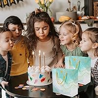 Vista 4 de LUOZZY Bolsa de regalo de papel con asas para regalos de compras, cumpleaños, boda, fiesta de baby shower, tamaño pequeño, verde