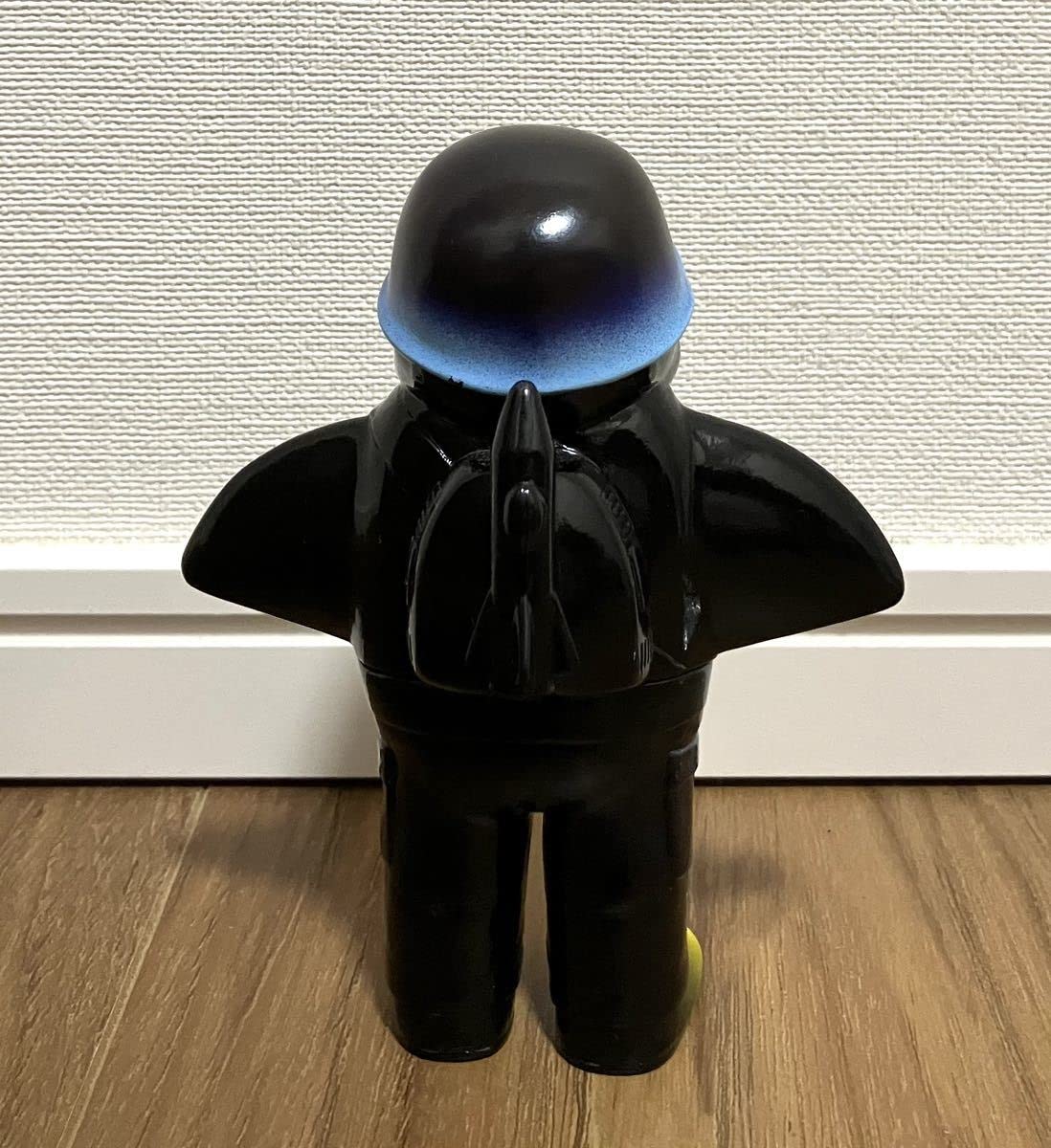 眠れない日日　kotorimark コトリマァク　イルカアーミー Amazon.co.jp: KOTORIMARK イルカアーミー 黒成型/水色/青/黄塗装