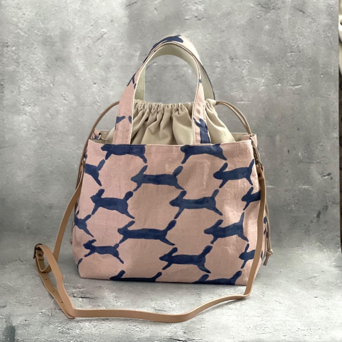 あおり巾着トートバッグ×ミナペルホネン