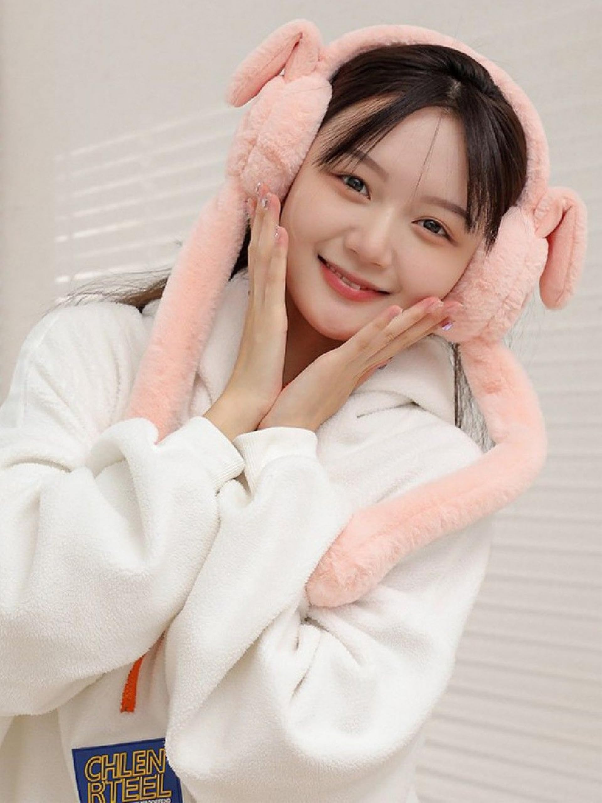 ogimi - ohh Give me Girls Bunny Ear Moving Earmuffs | Warm Plush Winter Ear Muffs with Animated Jumping Ears | Cute Kids Winter Headband | Soft Furry Noise-Blocking Ear Warmers - Pink 1