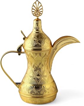 Alisveristime Decorative Zamac Dallah Pitcher Elegant Ottoman & Middle Eastern-Inspired Metal Coffee Pot for Home Decor 9.84 x 7.87 x 3.94 Gold