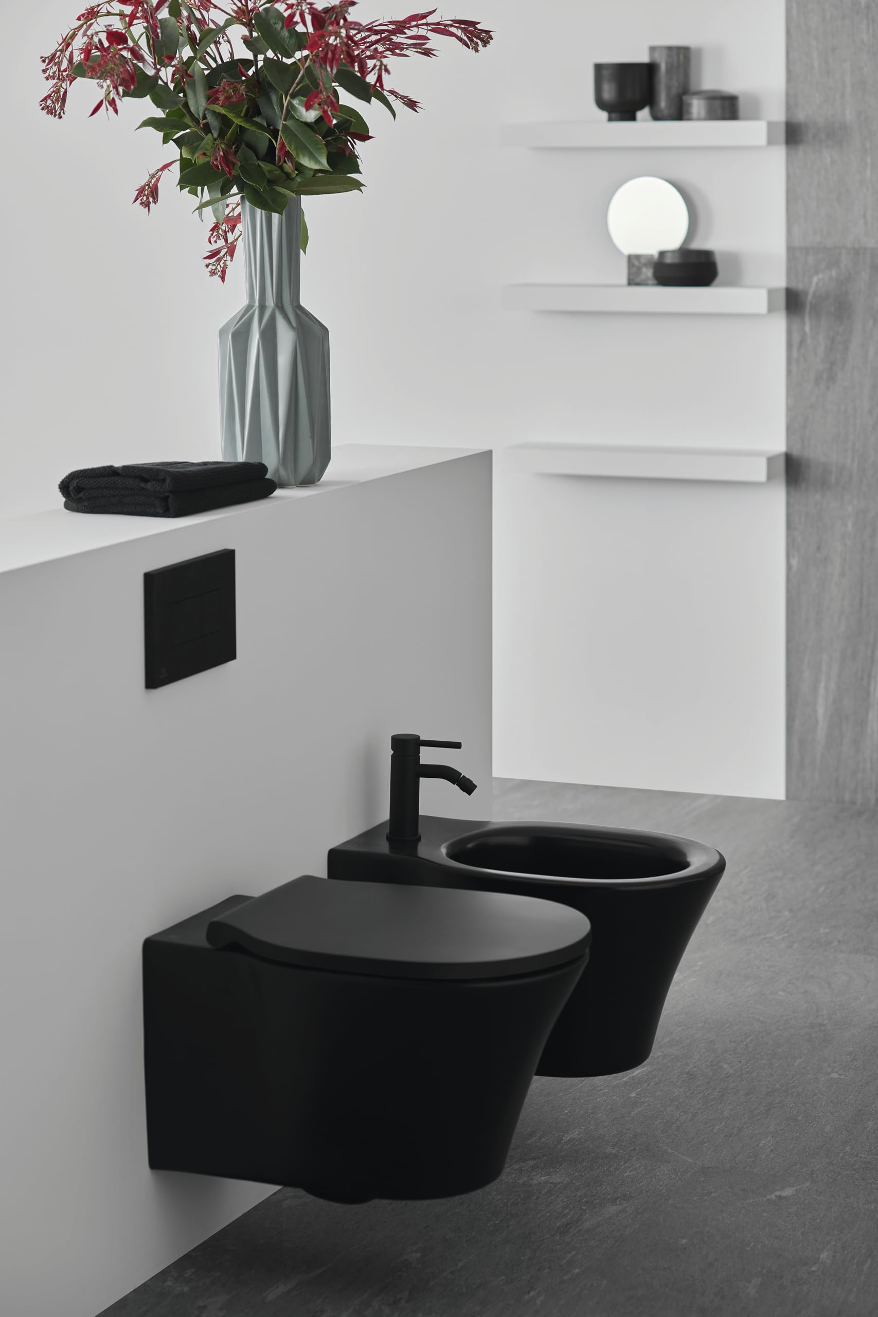 Ideal Standard Connect Air WC-Sitz mit Softclose, Wrapover – Schwarz Matt | Abnehmbarer WC-Sitz mit Absenkautomatik (Softclose) und robusten Edelstahl-Scharniere, E0368V3