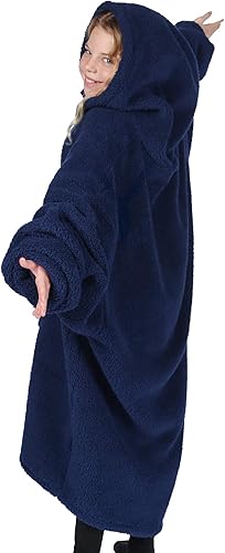 Miniatura 4 de THE COMFY - Manta sherpa usable de gran tamaño, cierre de cremallera de 14, diseño osito de peluche de color café, tanque de tiburón color azul