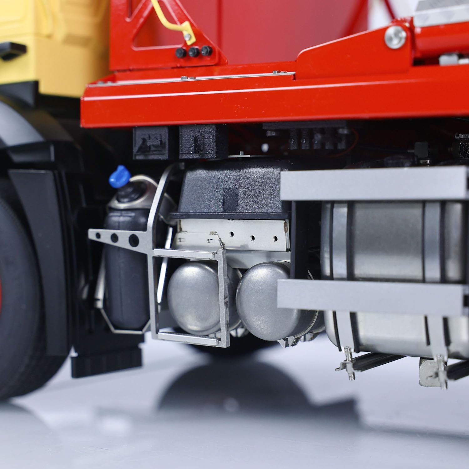 1/14 RC Hydraulic Skip Loader Model for VL18U K3363 Metal Swing Arm Dumper Truck 2-Speed Gearbox Light Sound PL18EV Lite Radio Controller Red Yellow Hobby Grade Model(Red)