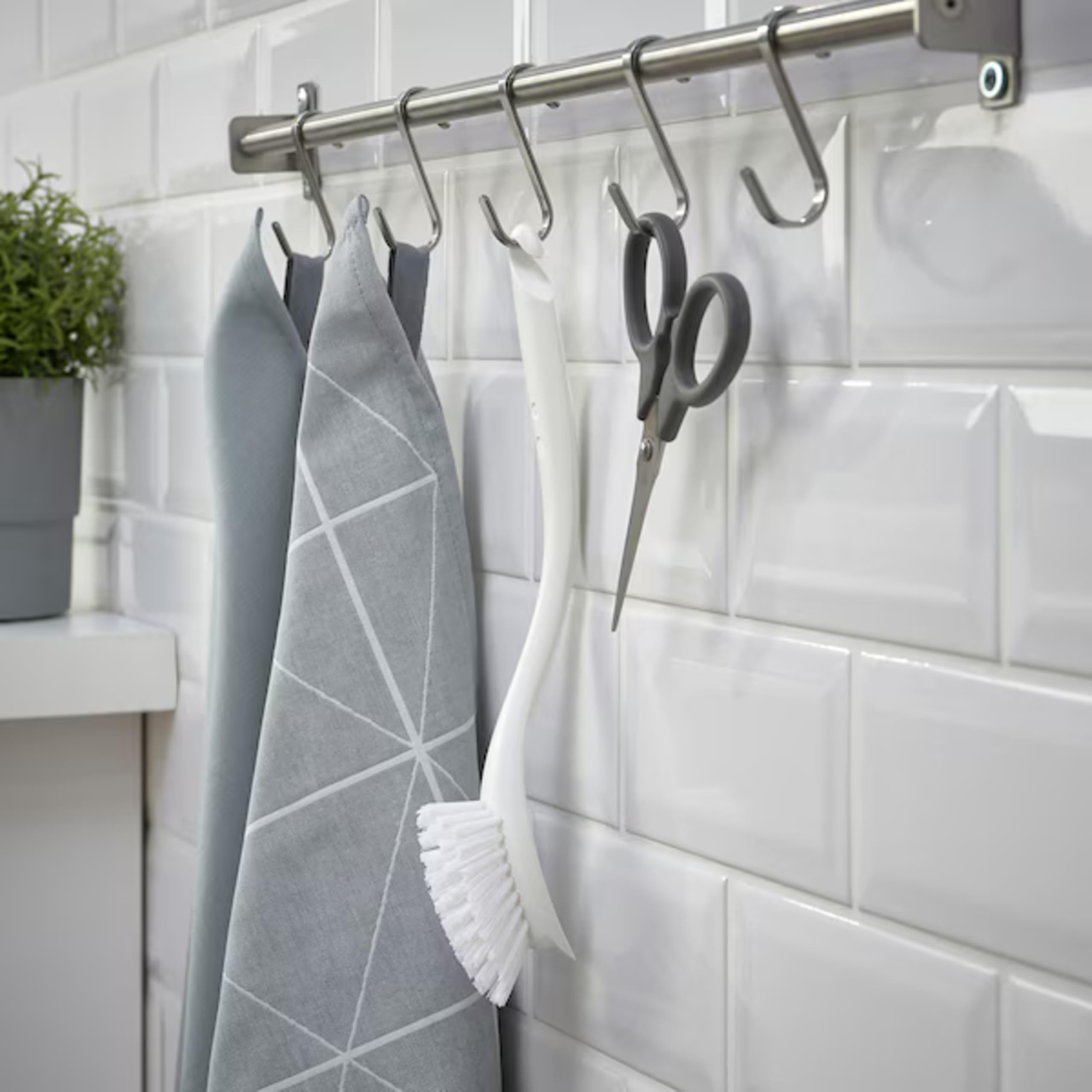 Ikea Łatwo poręczna biała szczotka do mycia naczyń (2 sztuki)