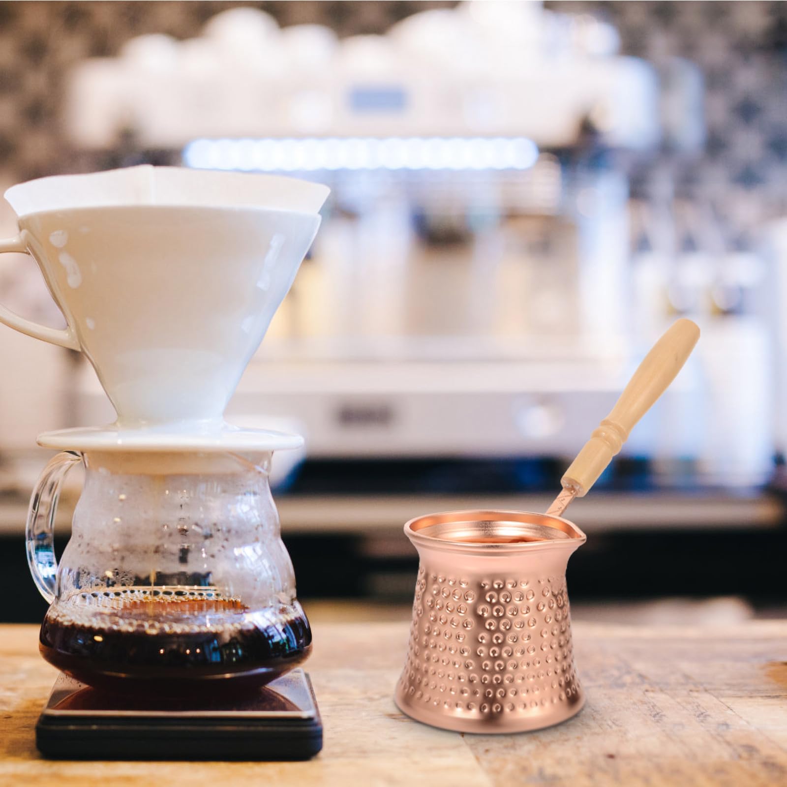 NUOBESTY Caffettiera Turca da 350Ml in Lega di Rame Manico in Legno Antiscottatura, Pentola Multifunzione per Caffè e Latte, Adatta per Uso Quotidiano e Bar