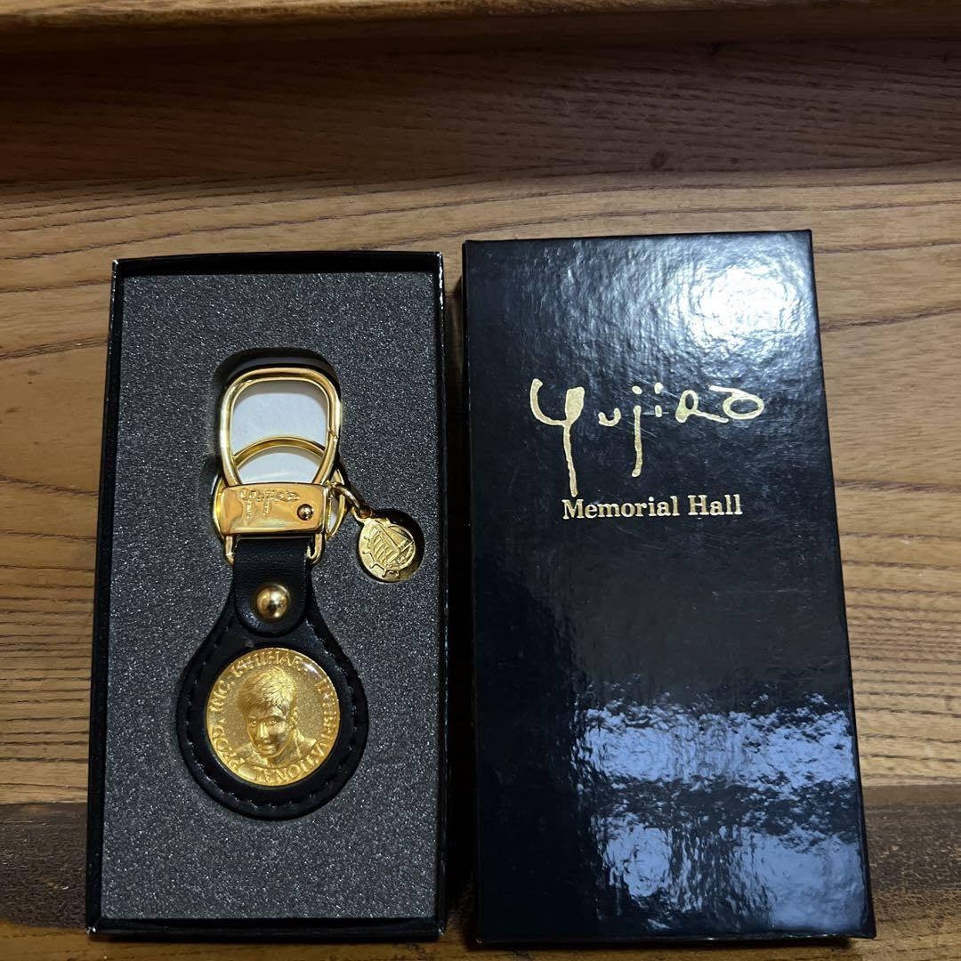 Amazon.co.jp: 石原裕次郎 キーホルダー : おもちゃ 