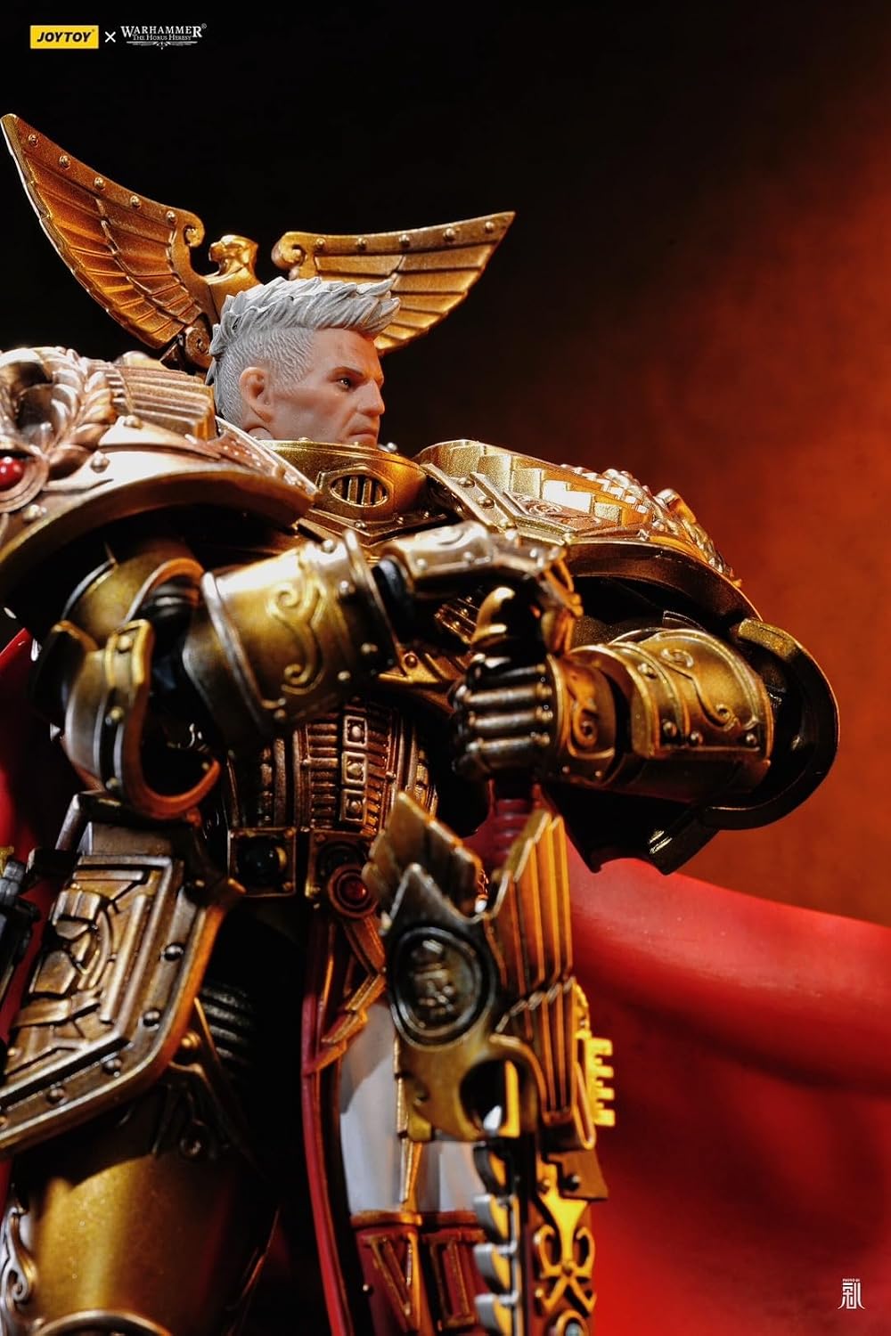 JOYTOY Warhammer 40K Imperial Fists 1/18 Action Figures Rogal Dorn Primarch of the Imperial Fists(Master Painted Version) Model Collection rogal