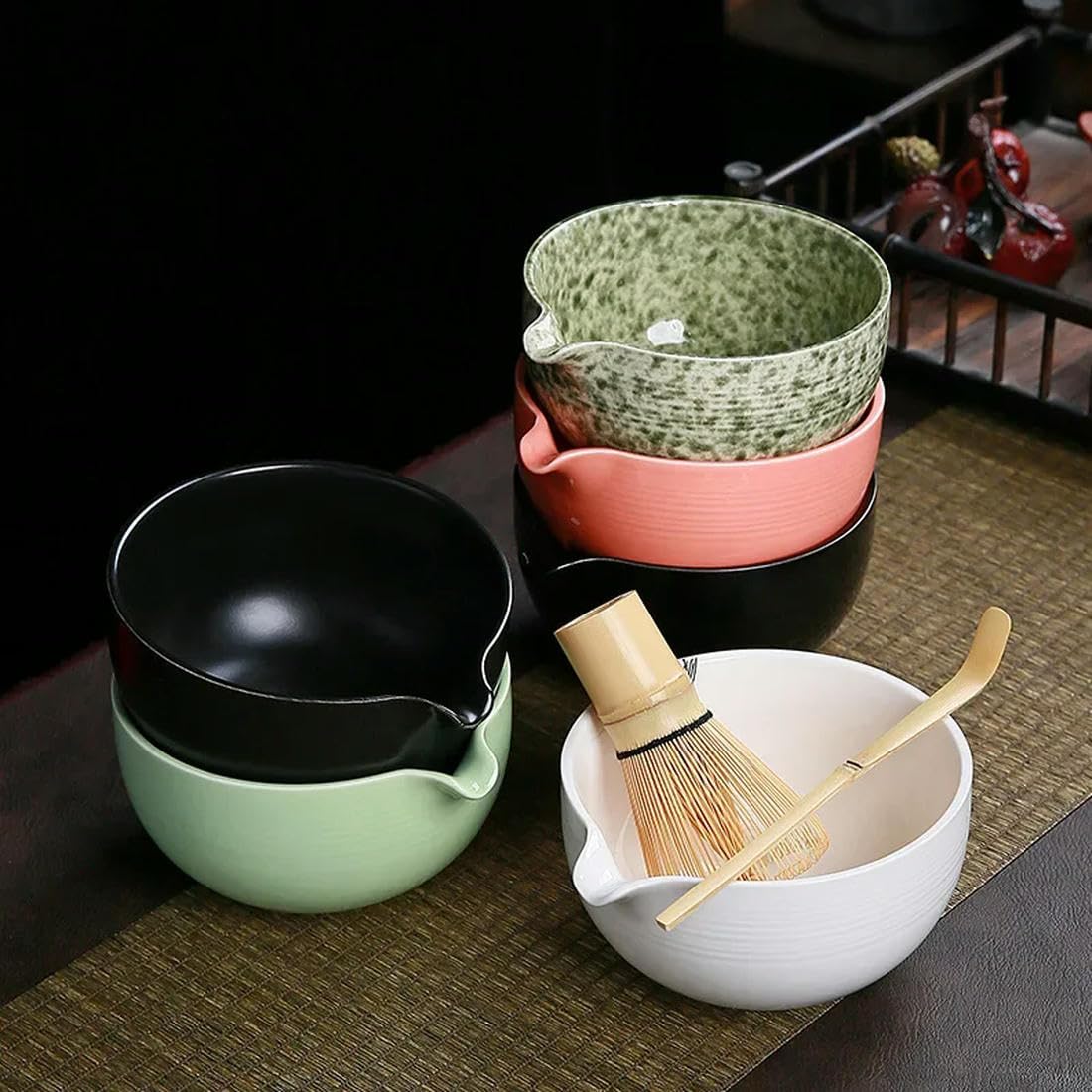 QQLady Trajes Matcha japoneses con Descarga de Boca de tazón con batidor de Huevos de cerámica, Cuchara de té Matcha de Polvo Maccha, Caja de Regalo compacta
