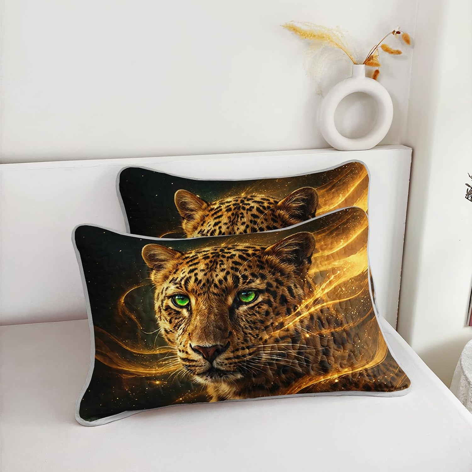 AILONEN Golden Leopard Quilt Set - Full Green Eyes Cheetah Bedspread Coverlet for Boys Girls - Wild Animal Themed Quilted Bedding with 2 Pillowcases - 3Pcs