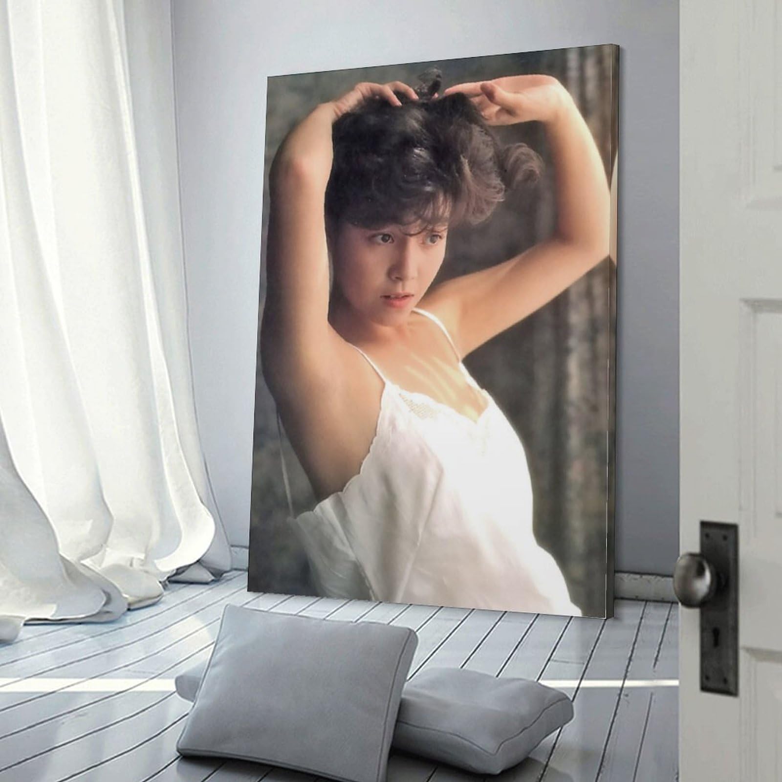 Amazon.co.jp: 柏原芳恵写真ビキニセクシー壁飾りポスター キャンバス