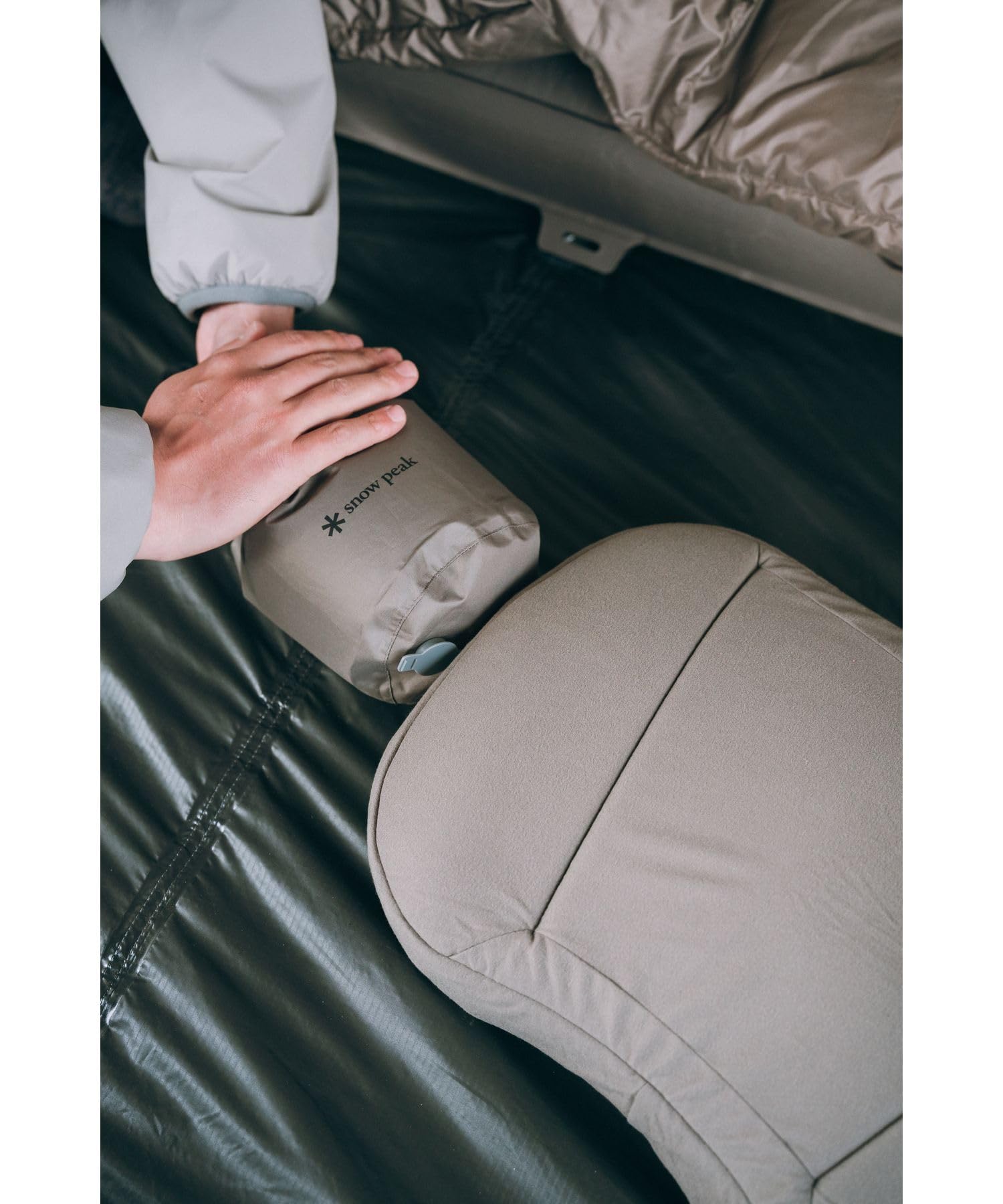 Amazon.co.jp: Snow Peak TM-097 Air Pillow, Cool Touch, Storage