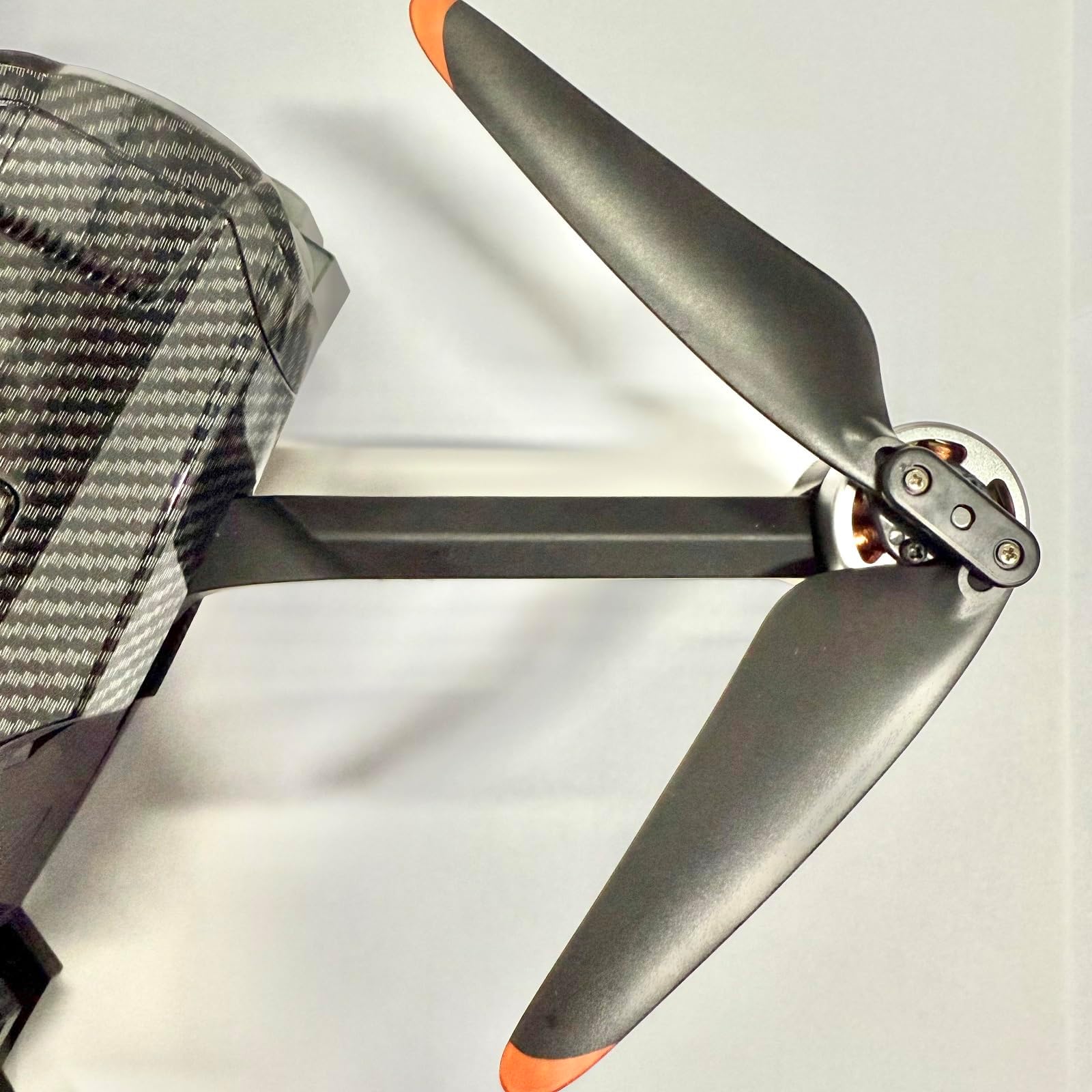 Right Front Original Arm Replacement Parts(Built-in motor), Repair Arms with Blades, for Bingchat AE Pro Touch Screen Carbon Fiber Professional Drone