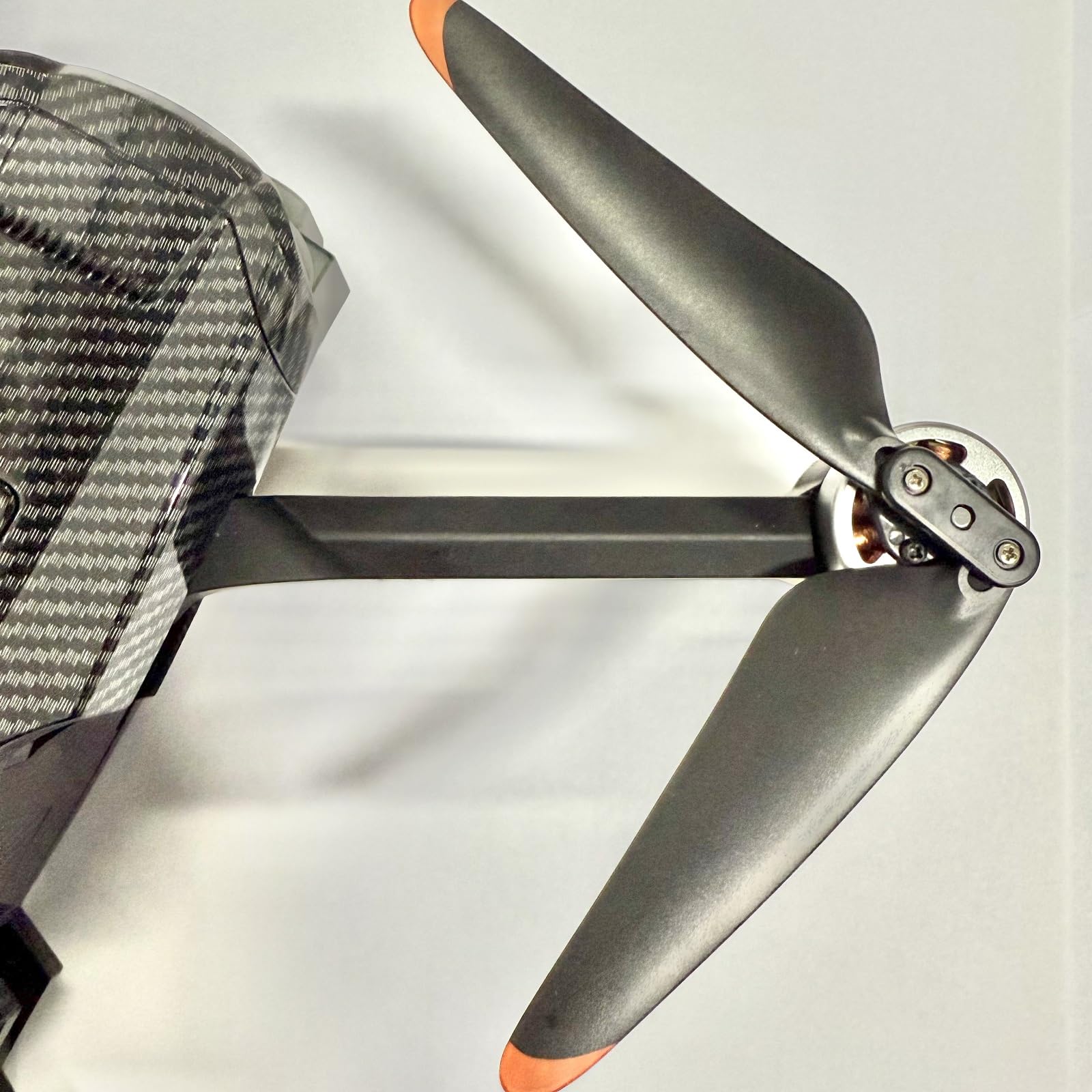 Right Front Original Arm Replacement Parts(Built-in motor), Repair Arms with Blades, for Bingchat AE Pro Touch Screen Carbon Fiber Professional Drone