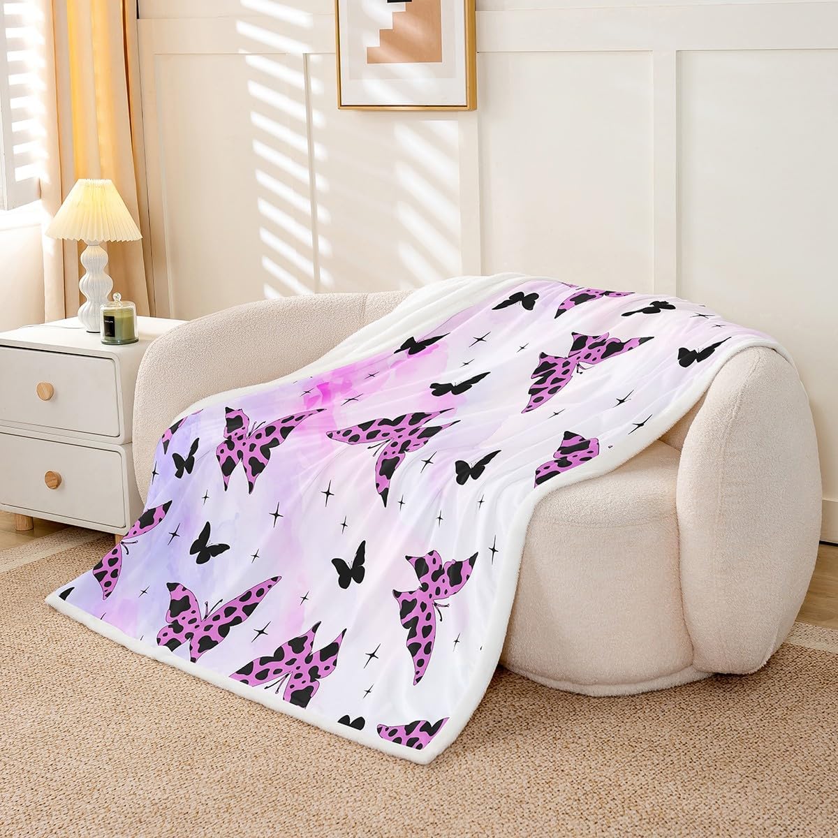 Castle Fairy Pretty Butterfly Kids Flannel Blanket,Milk Cow Print Butterflies Fuzzy Blanket for Children,Black Stars Purple Art Graffiti Polyester Throw Blanket for Couch, Twin Size (60 x 80 Inch)