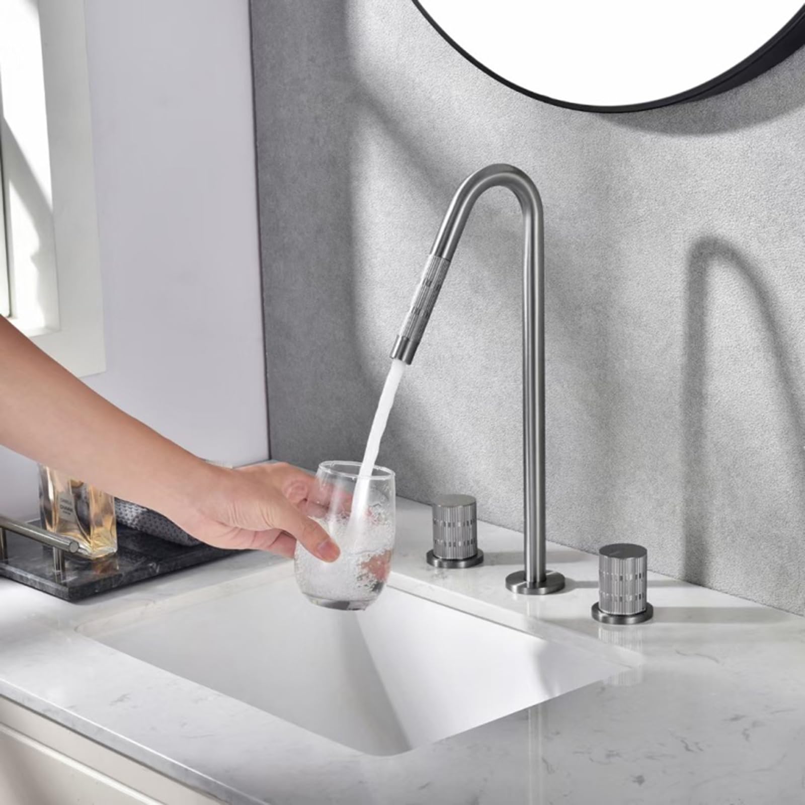 Robinet lavabo 3 trous or brossé pivotant 360° pour supprimer les éclaboussures LWX
