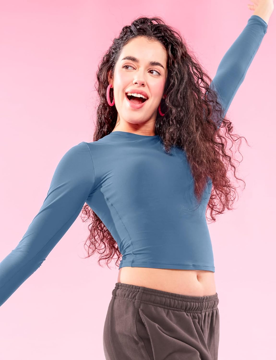 YEOREO Long Sleeve Shirts for Women y2k Tops Double Lined Basic Tee Crew Neck Going Out Sweeney Workout Undershirt - Image 2