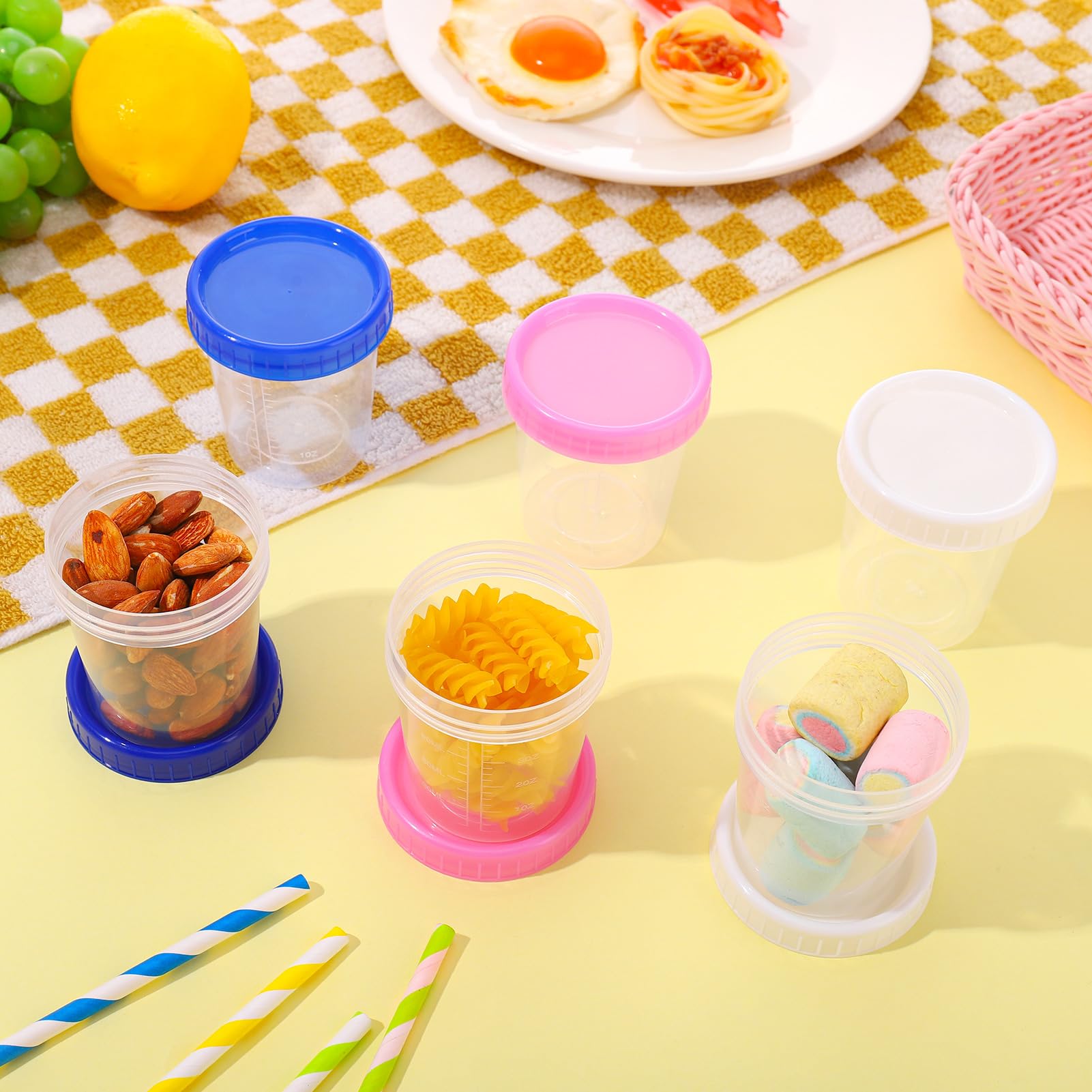 MAIXINNEW Lot De 12 Mini Récipient Plastique Alimentaire Avec Couvercles 60ml, Petit Pot Conservation Bébé Colorés Empilables, Mini Boîte Alimentaire Sauce Pour Stockage Réfrigéré Pique-Niques