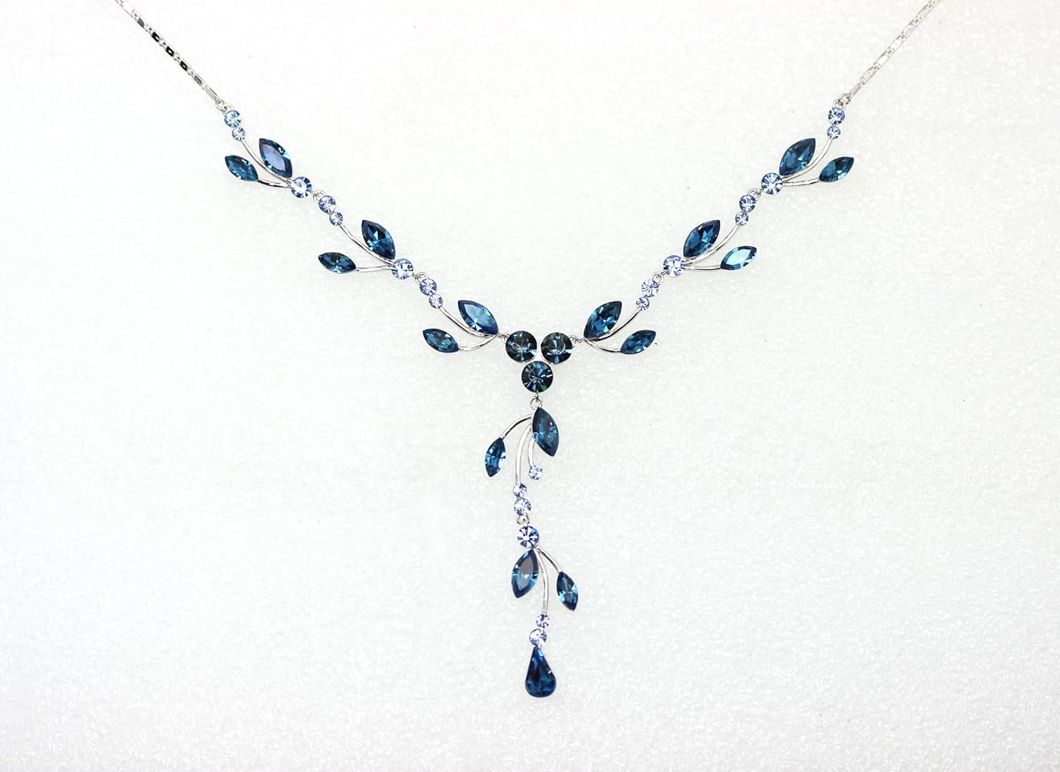 Faship Gorgeous Rhinestone Crystal Floral Necklace Earrings Set