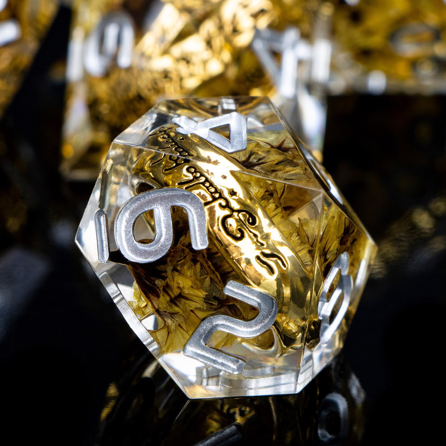Magic Golden Ring DND-Würfel-Set, scharfe Kanten, aus Kunstharz, mit Box, für die Verwendung mit RPG, D&D, Tischspiele, Lord D und D, polyedrisches Würfelset