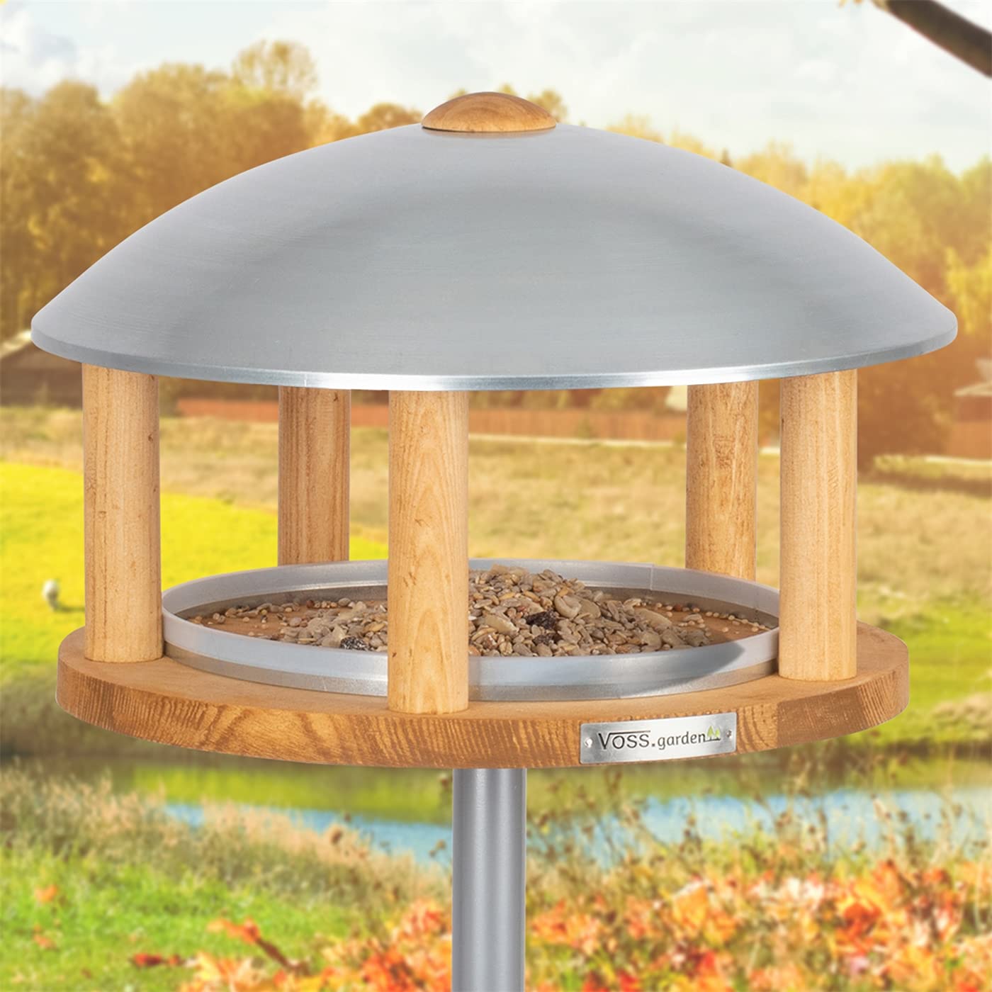 Mangeoire Pour Oiseaux Design Danois ODENSEE Par VOSS.garden - Toit En Zinc, 40 Cm De Diamètre, 155 Cm De Haut