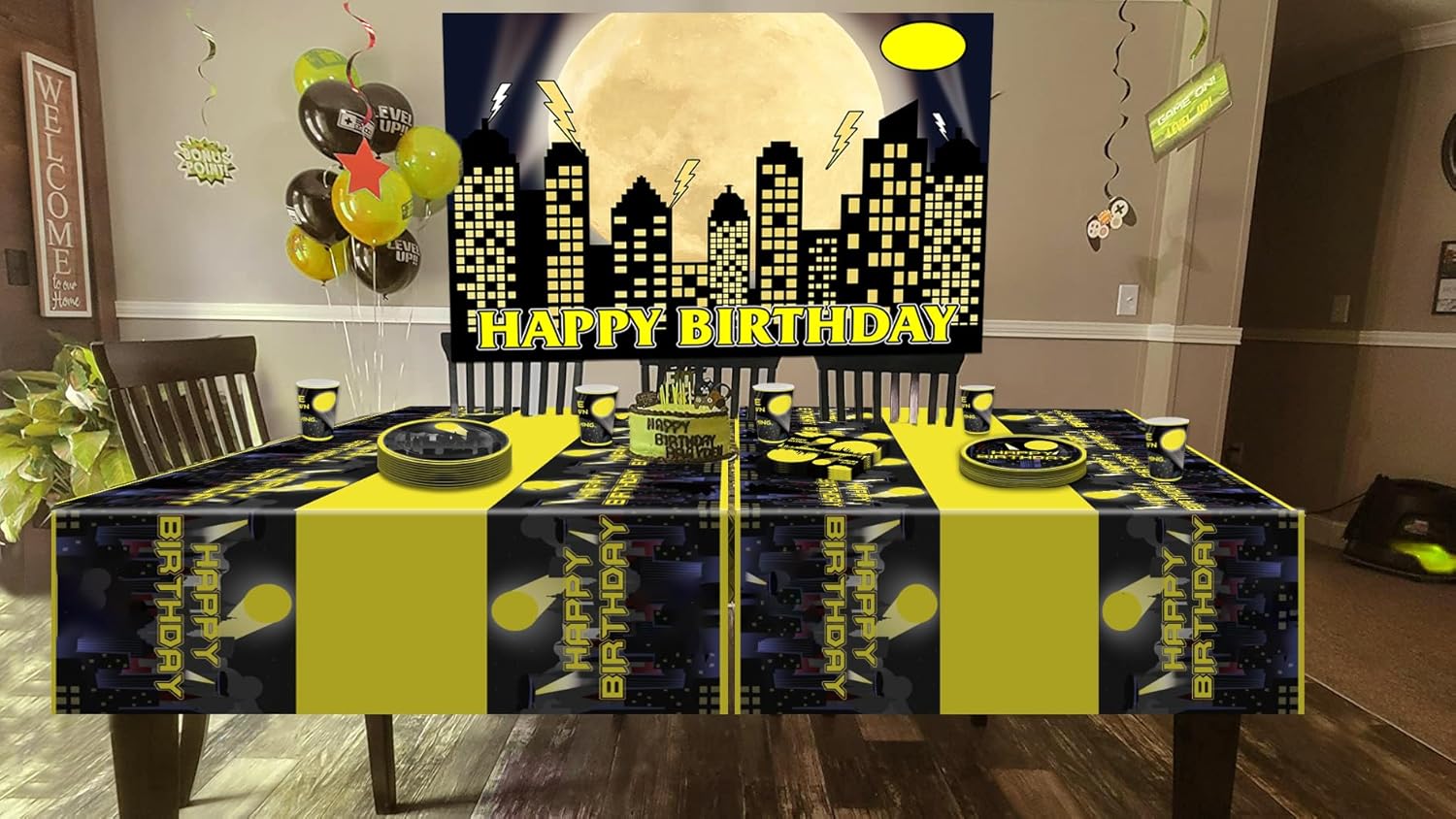 81pcs Bat Superhero Cityscape Theme Party Supplies 10-Person Party Disposable Tableware Kids' Birthday Table Decor Super Hero Cityscape Theme Paper Plates Cups Napkins and Other Decorations