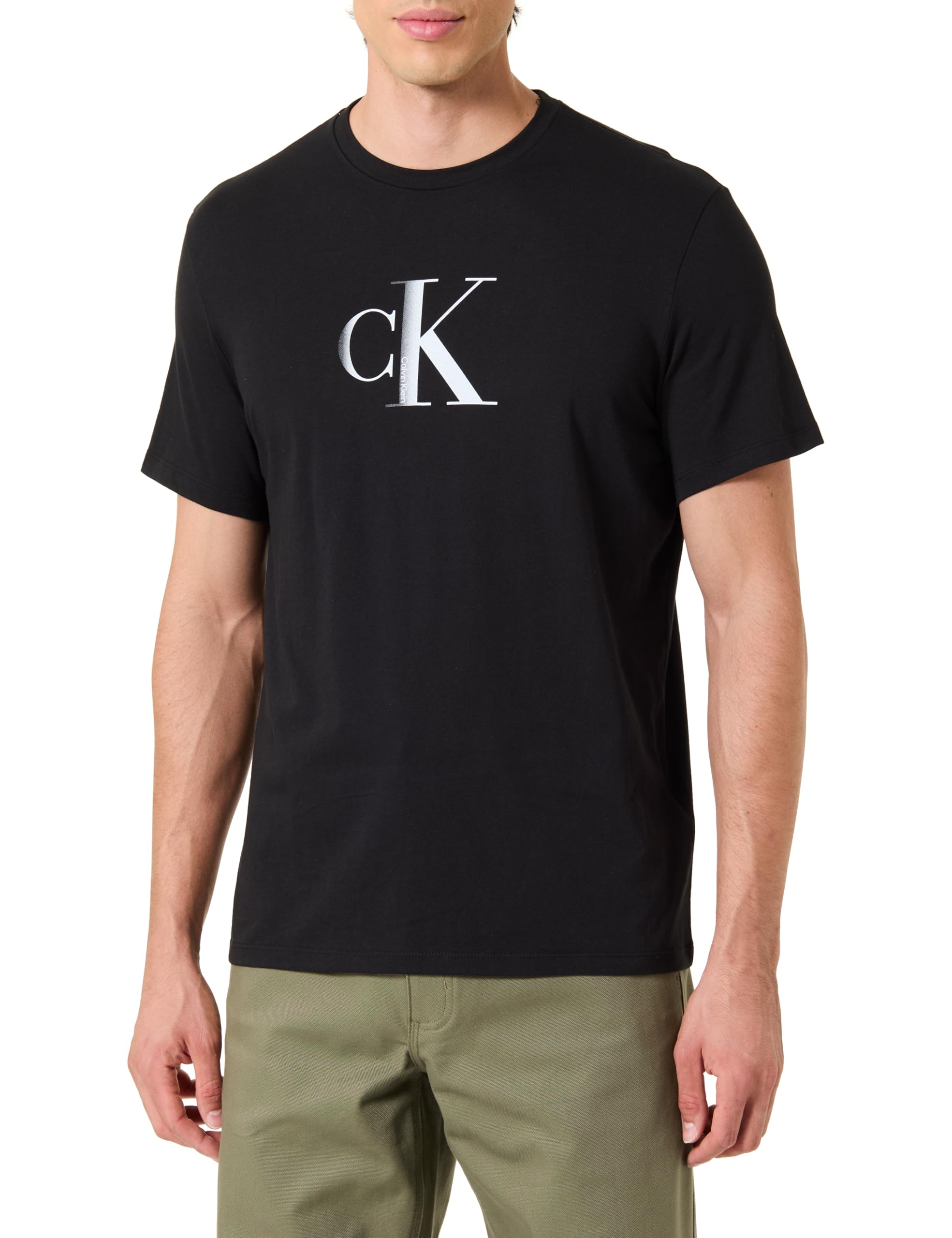 Mode von Calvin Klein & Tommy Hilfiger