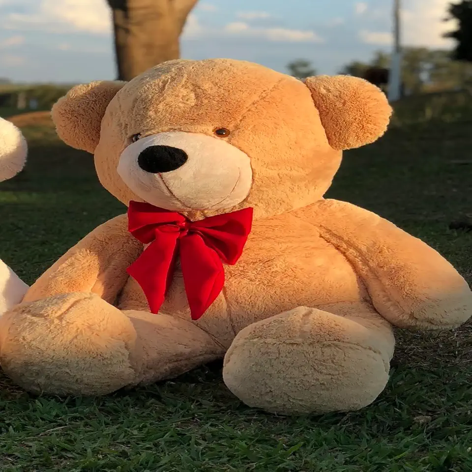 Barros Baby Urso de Pelúcia Gigante 90cm Personalizado Macio Teddy Doce de Leite com Laço Vermelho