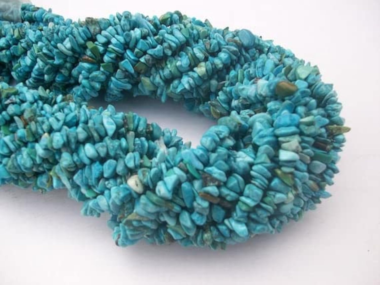 Perles turquoise naturelle 6mm, l'esprit sauvage des gemmes