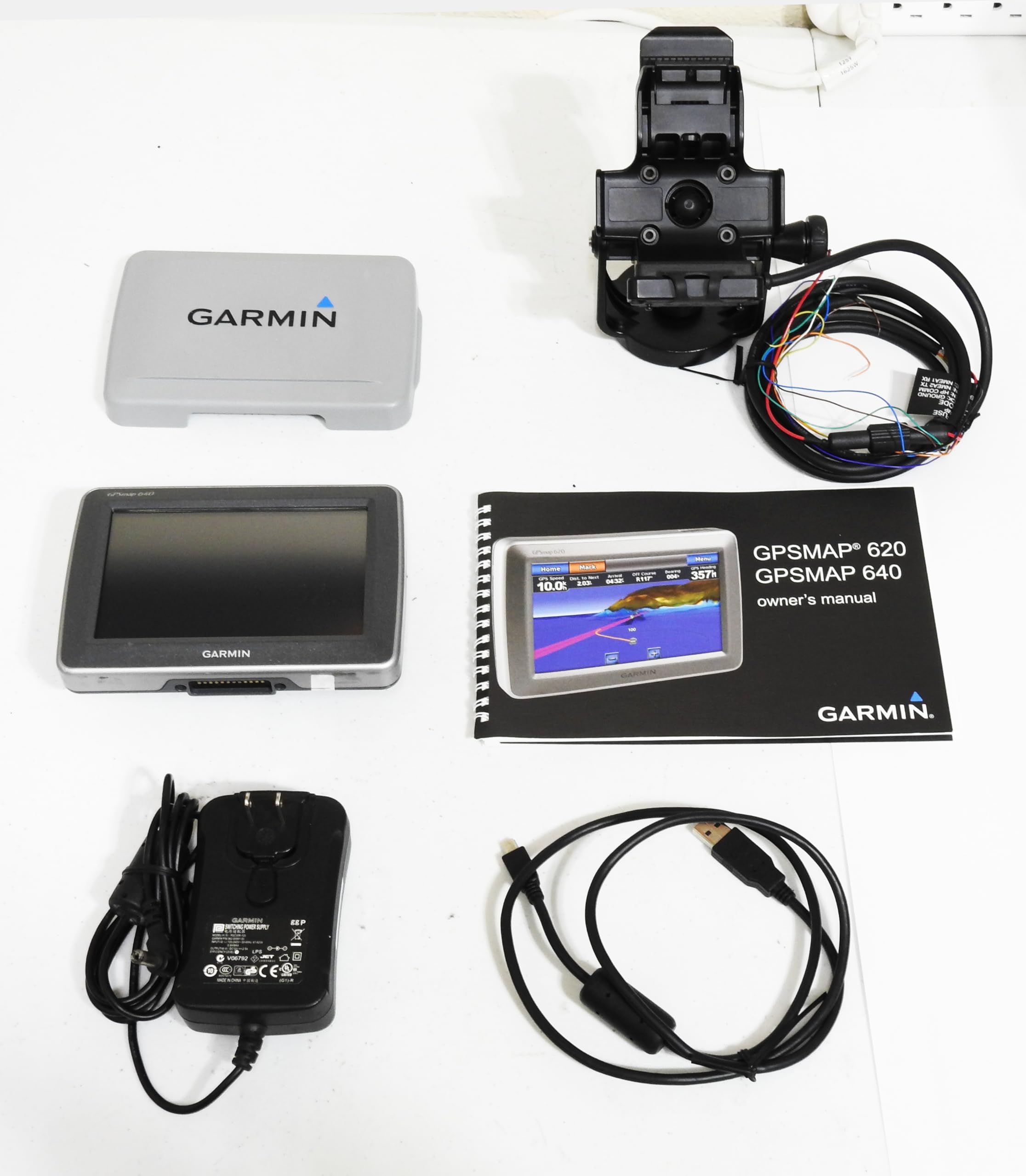 Garmin GPSナビ ブラック Amazon.com: Garmin GA-0100069660 GPSMAP 640 Boating Chartplotters