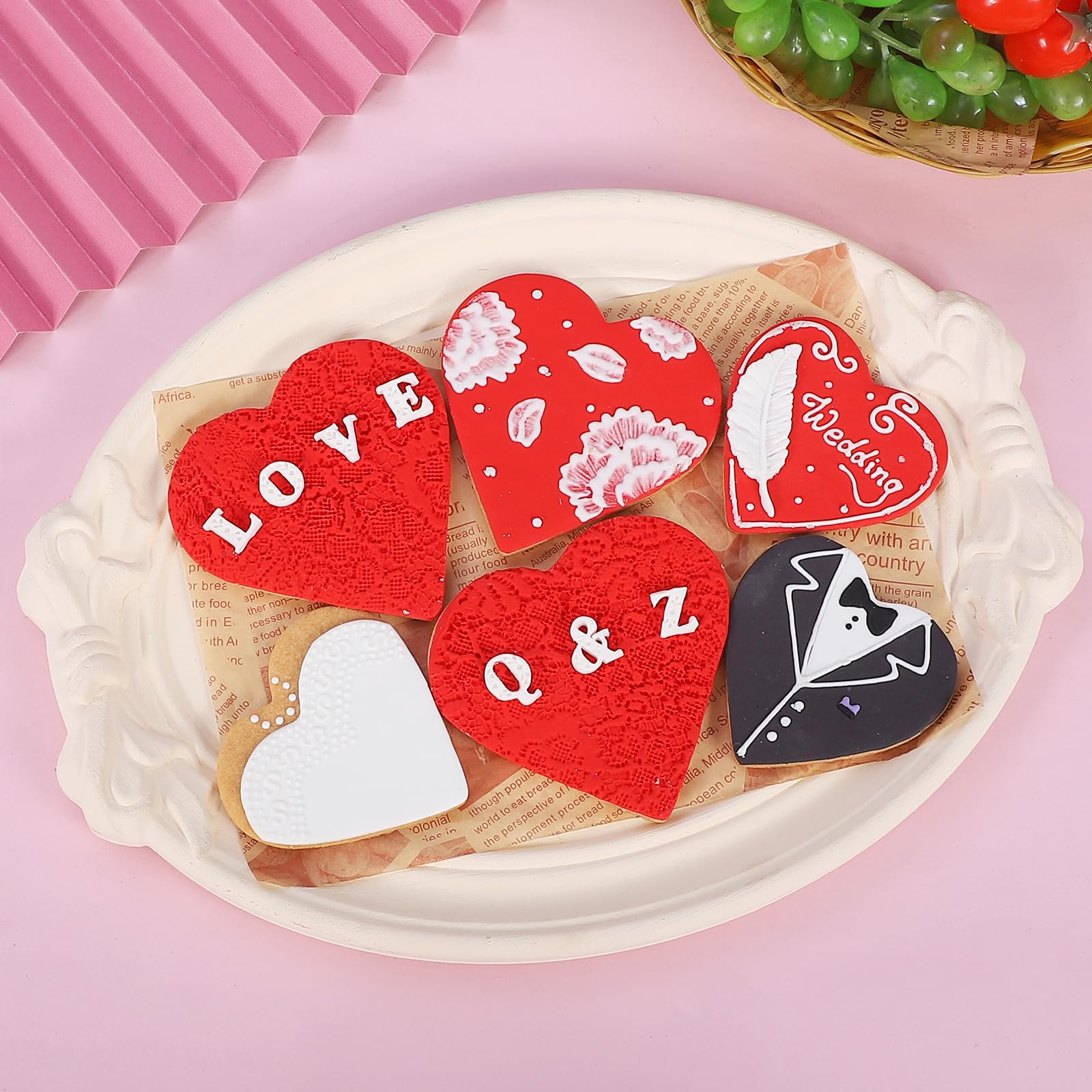 Juego de 5 cortadores de galletas en forma de corazón para el día de San Valentín, vacaciones, fiesta de cumpleaños, acero inoxidable (4.2 pulgadas, 3.4 pulgadas, 2.65 pulgadas, 1.97 pulgadas, 1.2