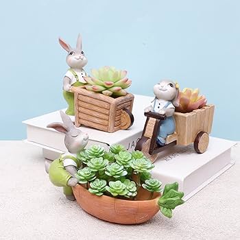 多肉寄せ植え◆うさぎとヤギ◆そのまま飾れます 多肉寄せ植え◇うさぎとヤギ◇そのまま飾れます