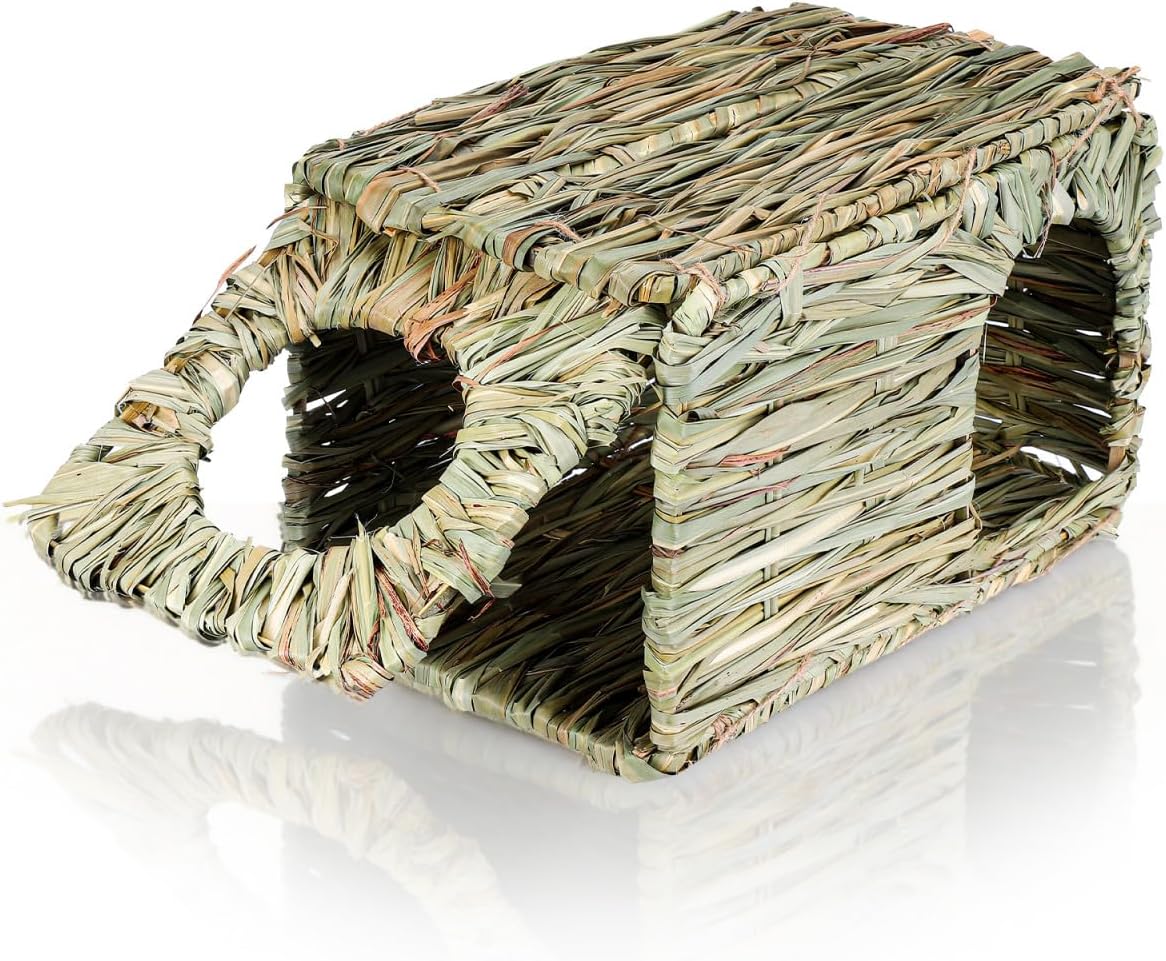 Rabbit Woven Hideout House Natural Straw Woven Nest for Small Pets Cozy and Safe Resting Space for Rabbits Guinea Pigs and Hamsters Small