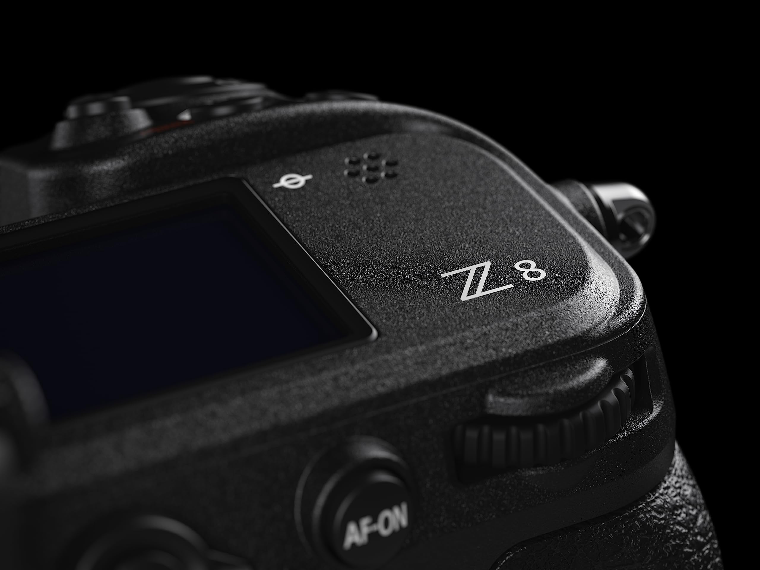 Nikon Z8 Body Fotocamera Mirrorless Full Frame, CMOS stacked da 45.7 MP, Expeed 7, Filmati 8.3K, 120 fps, due porte USB-C, AF con Deep-Learning, Nero